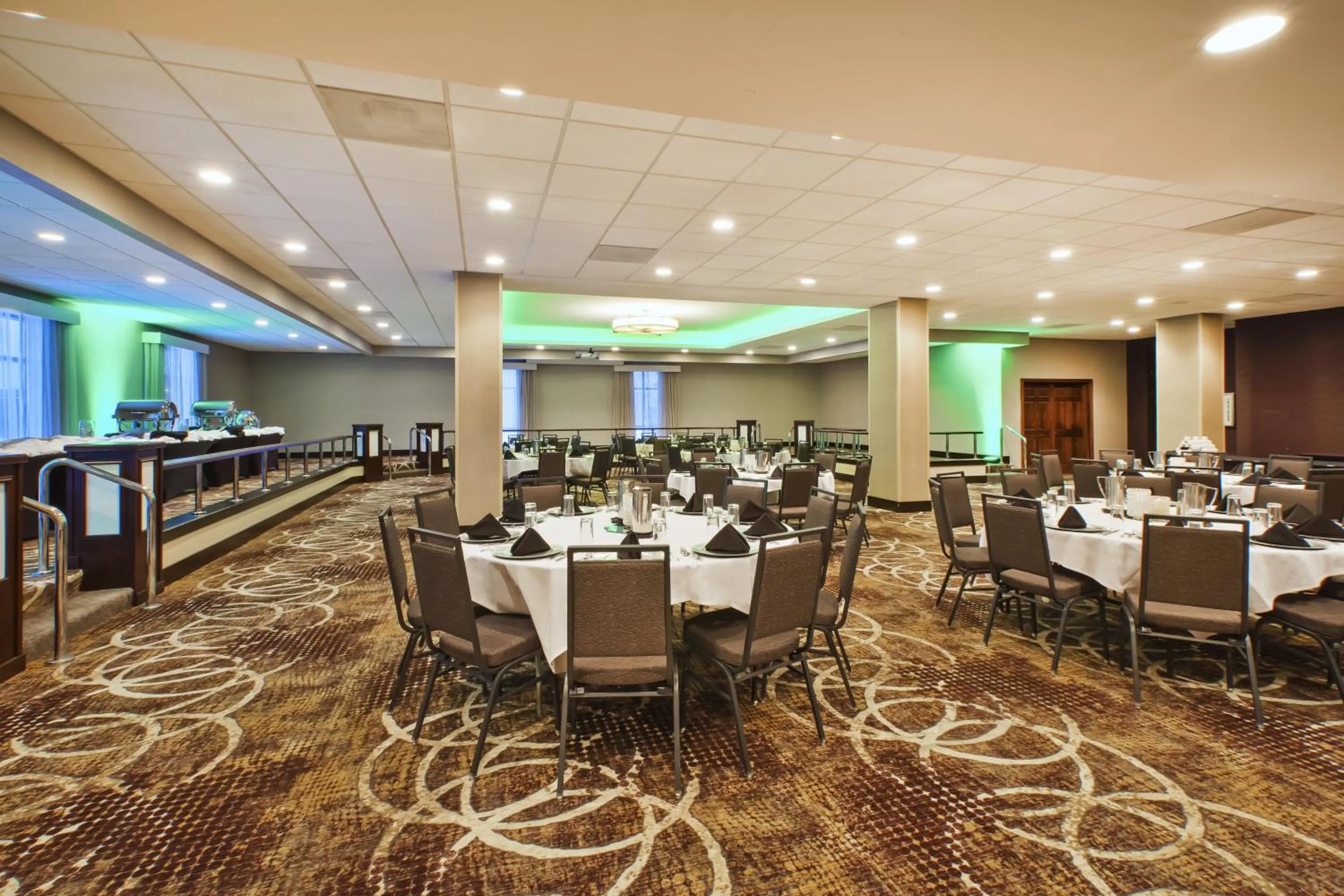 Meeting/conference room in DoubleTree by Hilton Rapid City Downtown Convention Center