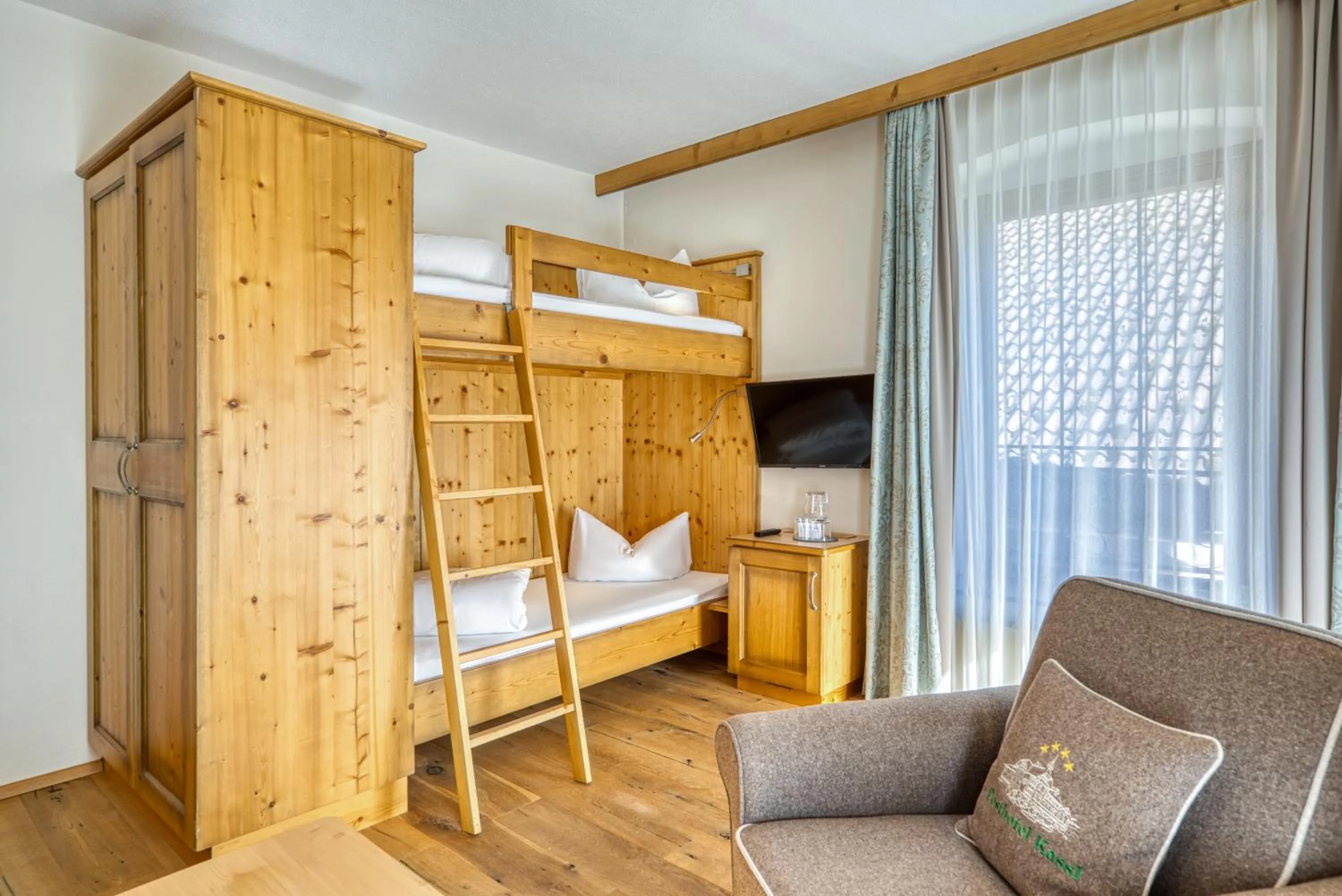 Bedroom, Bed in Posthotel Kassl 4-Sterne-Superior