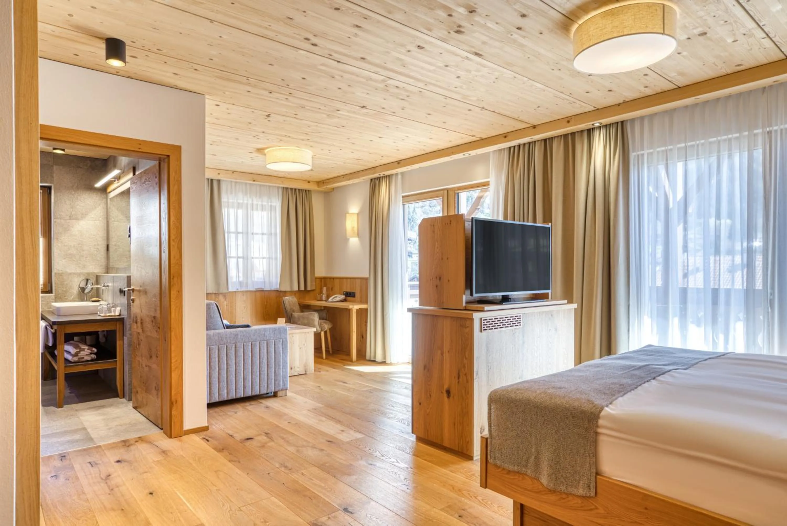 Bedroom, Bed in Posthotel Kassl 4-Sterne-Superior