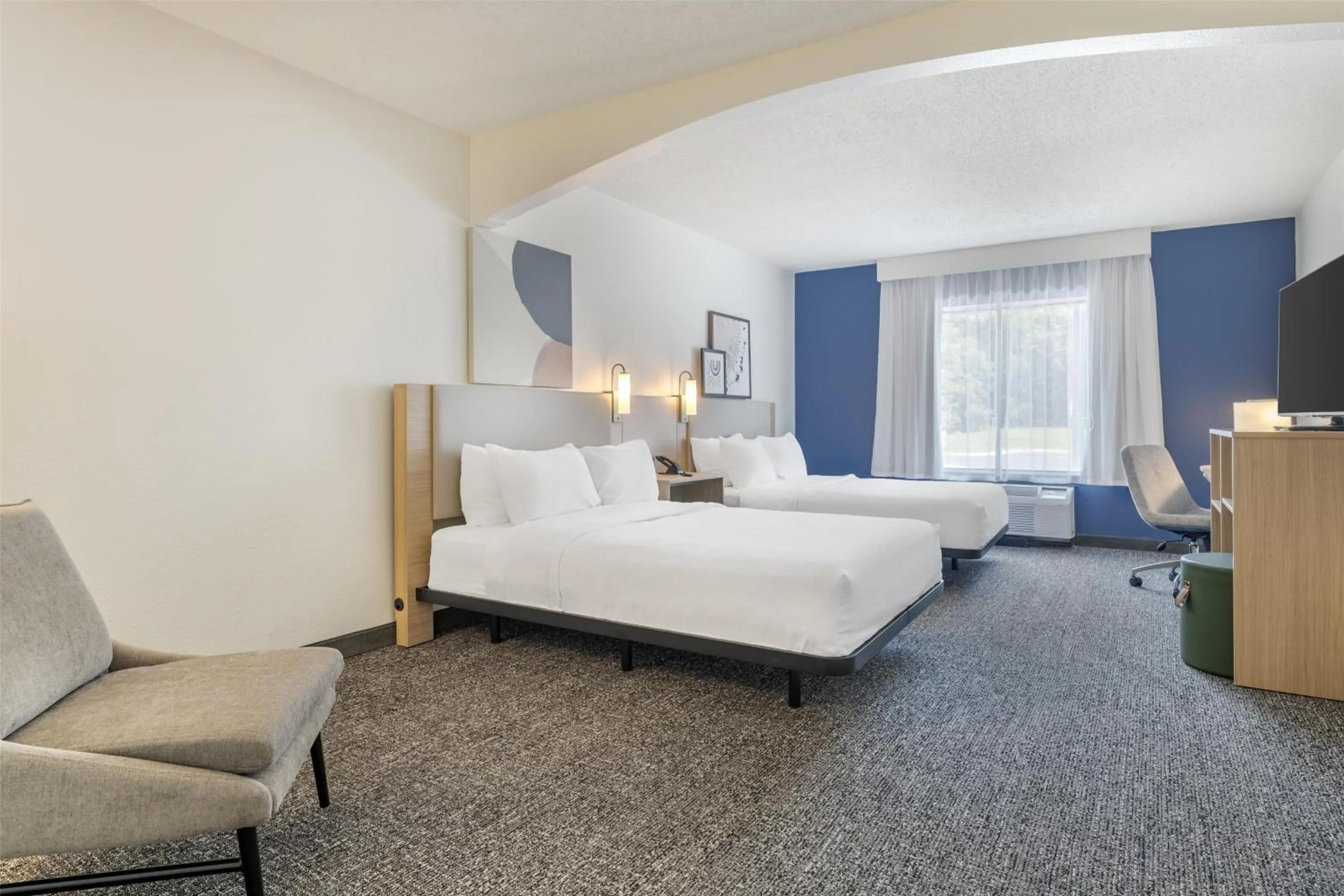 Bed in Spark by Hilton La Crosse Onalaska