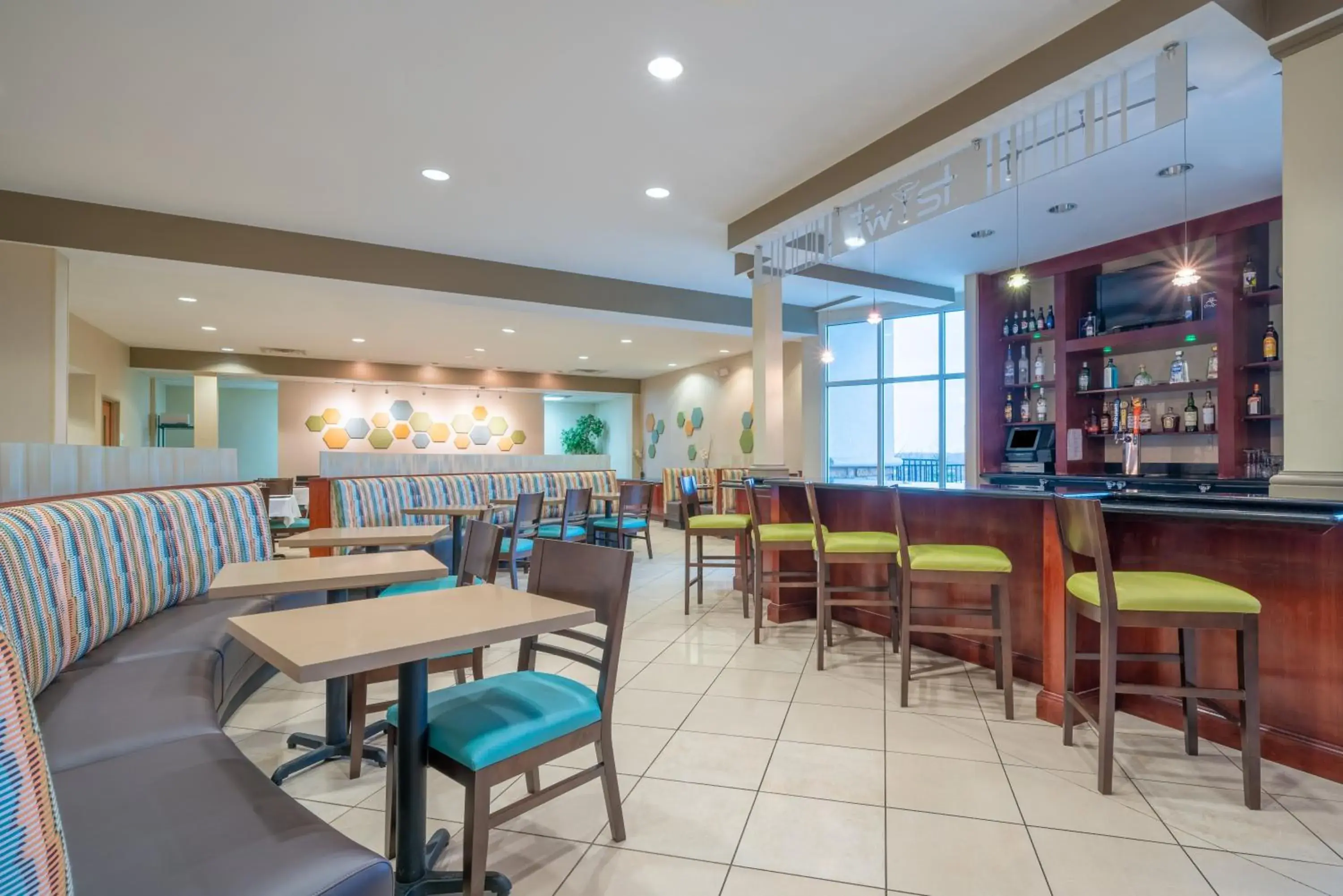 Restaurant/places to eat in Holiday Inn Manassas - Battlefield by IHG Restaurant/places to eat in Holiday Inn Manassas - Battlefield by IHG