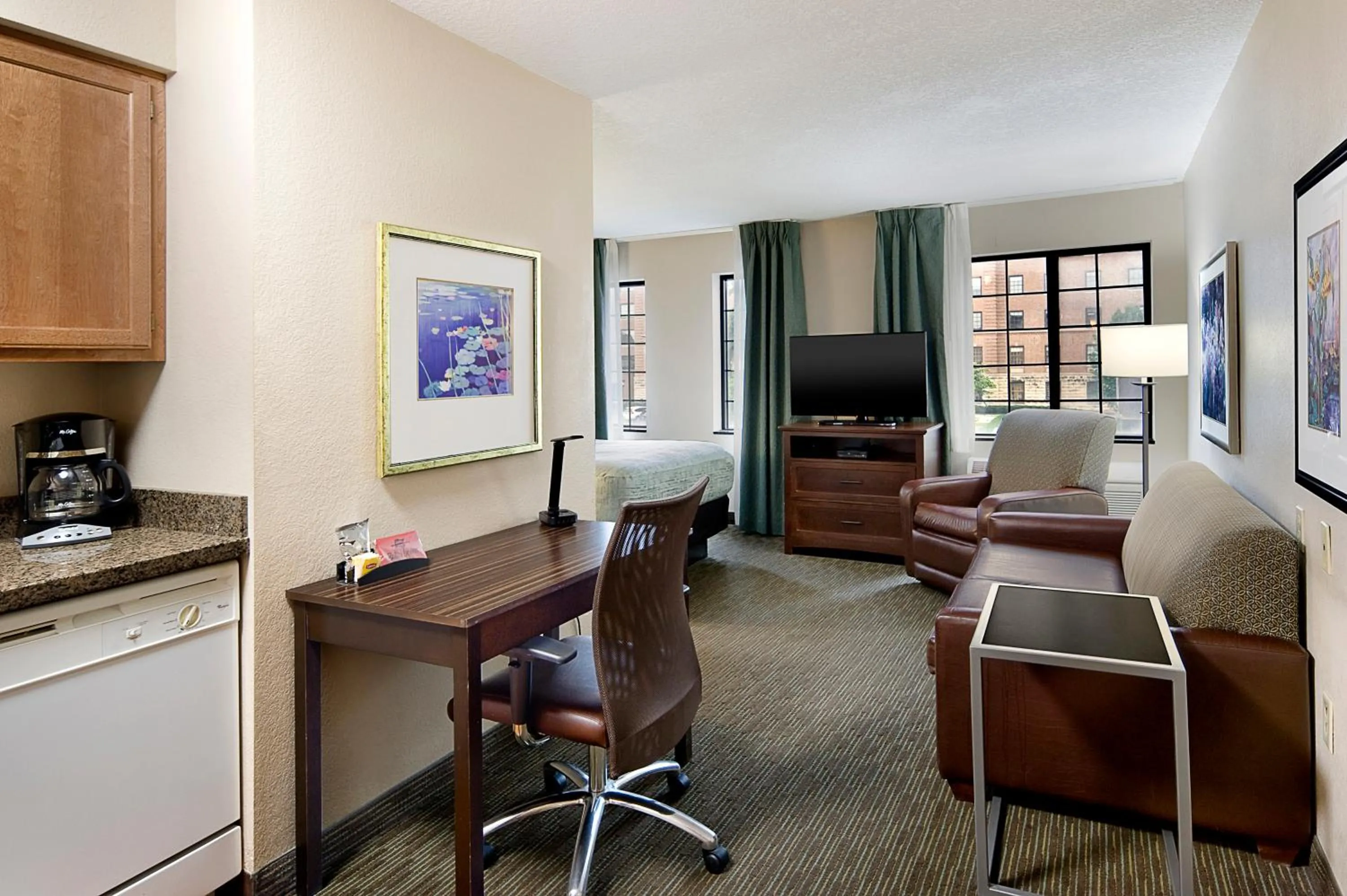 Aspen Suites - Rochester