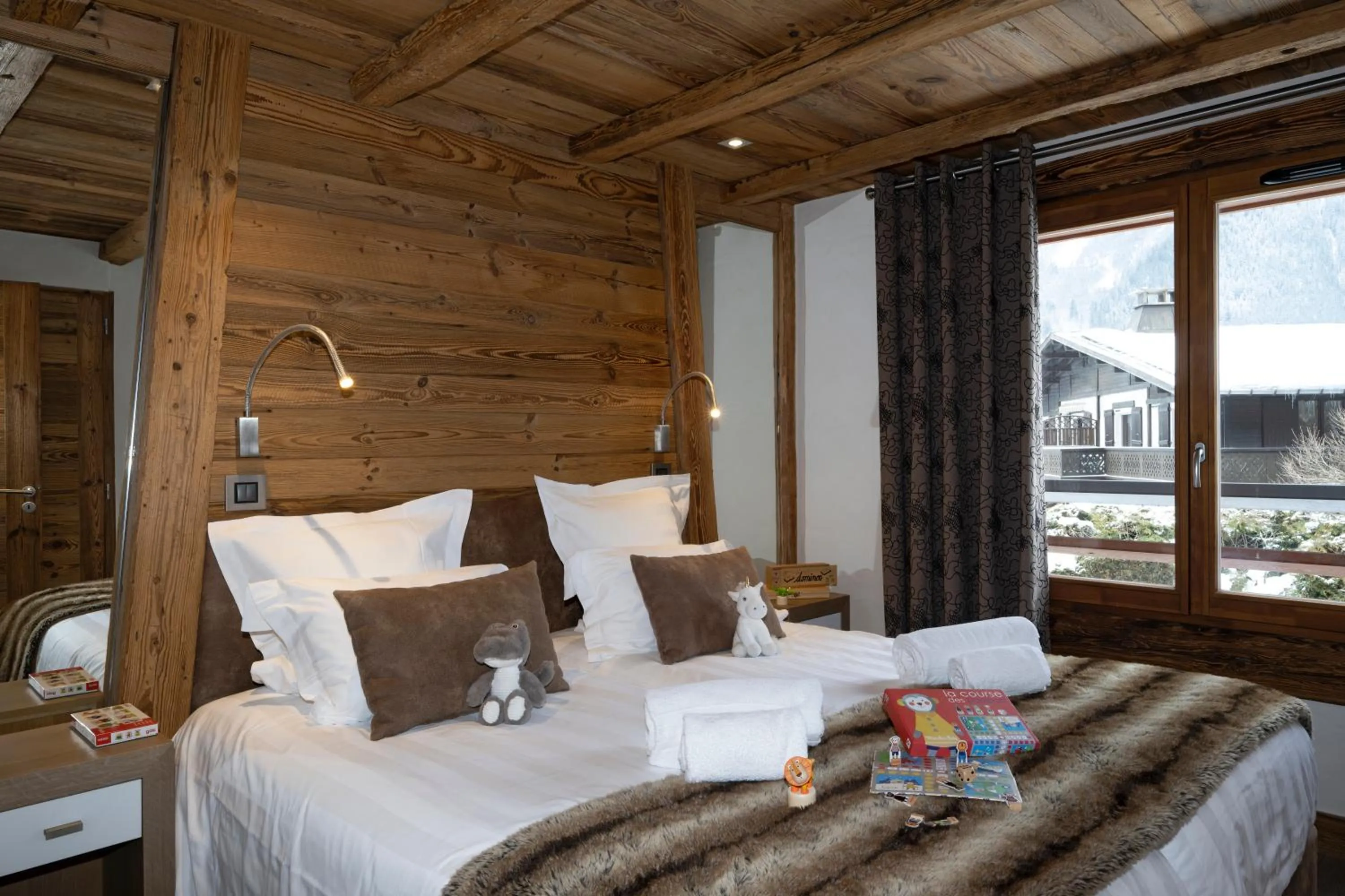 Bed in MGM Hôtels & Résidences - Résidence Le Cristal de Jade