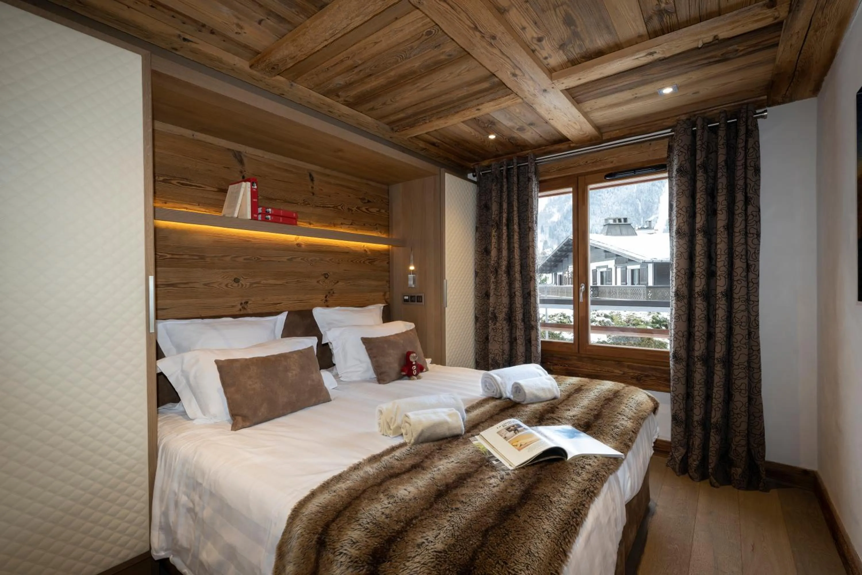 Photo of the whole room, Bed in MGM Hôtels & Résidences - Résidence Le Cristal de Jade