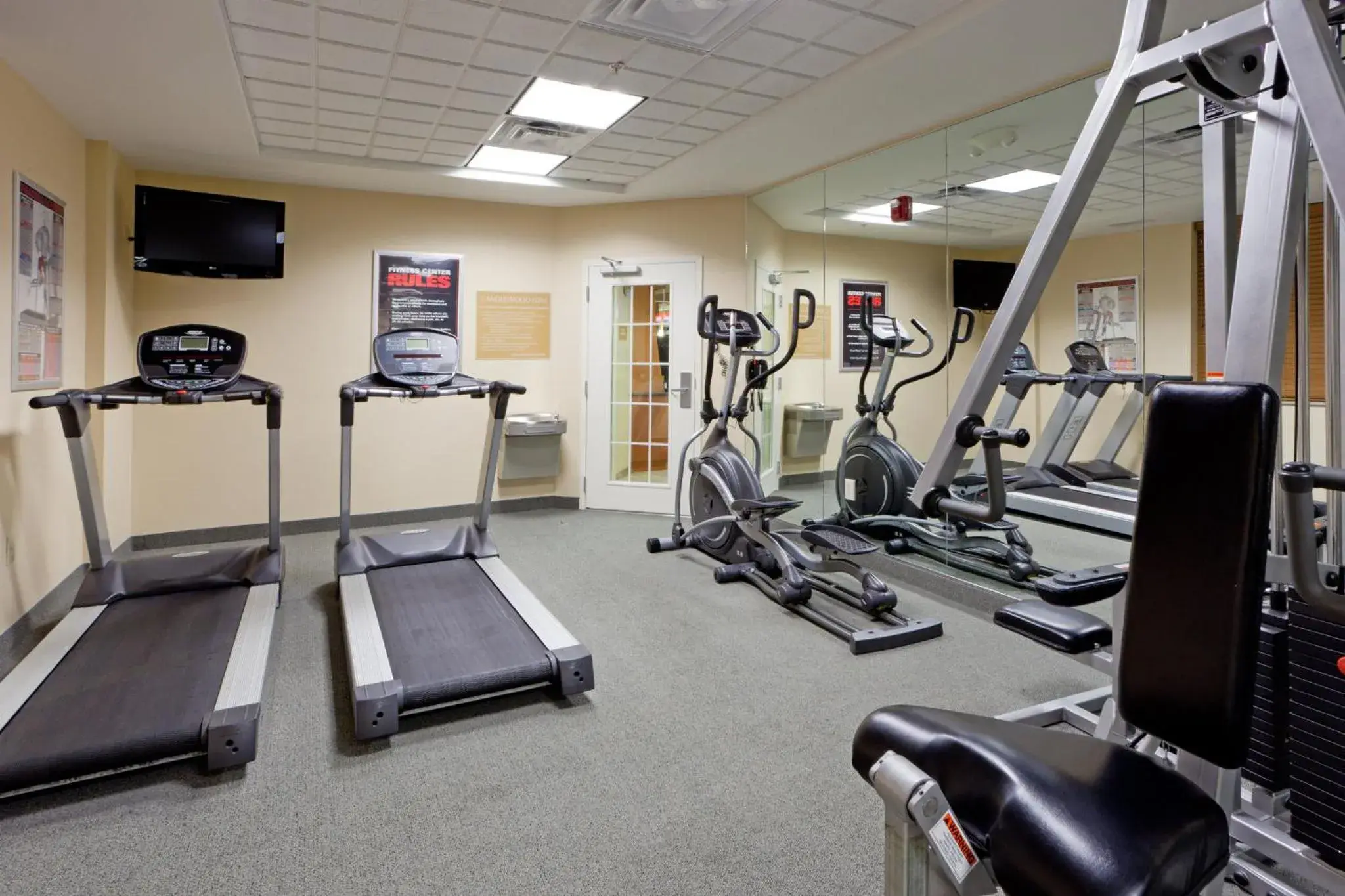 Fitness centre/facilities in Candlewood Suites Manassas by IHG Fitness centre/facilities in Candlewood Suites Manassas by IHG