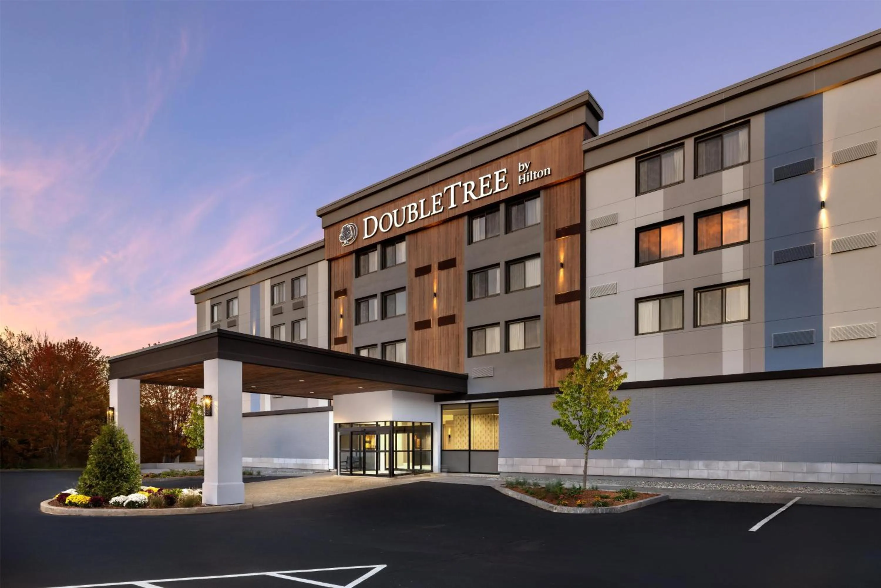 Doubletree By Hilton Concord Downtown