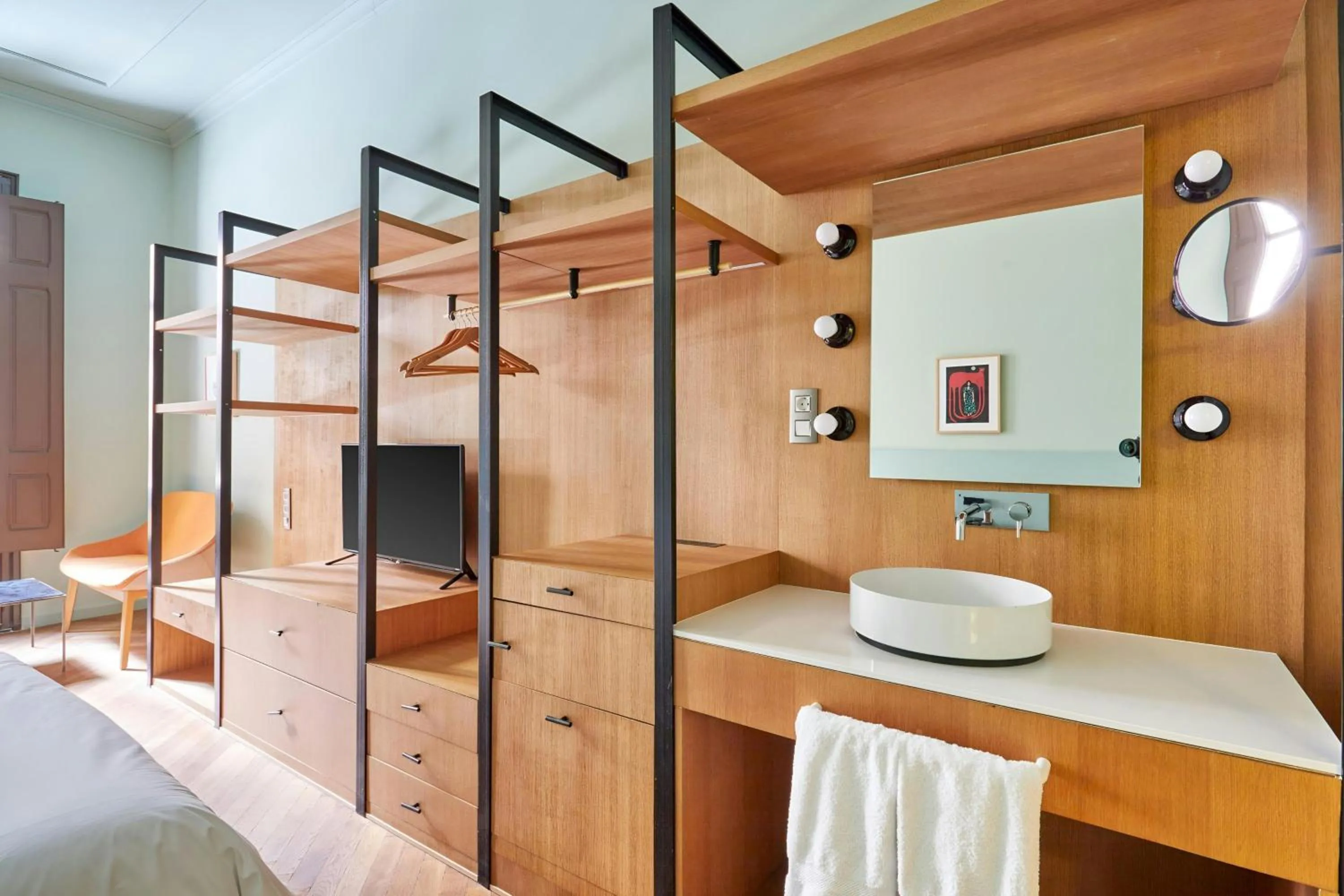 Bedroom, Bed in Le Palacete Hotel Gracia District, Sonder by Marriott Bonvoy