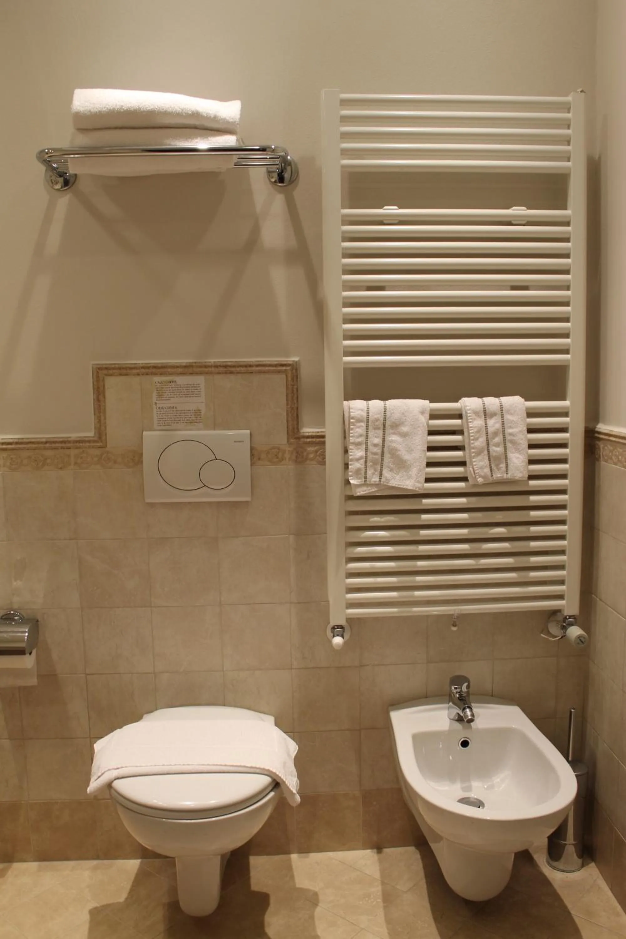 Bathroom in Hotel Capovilla