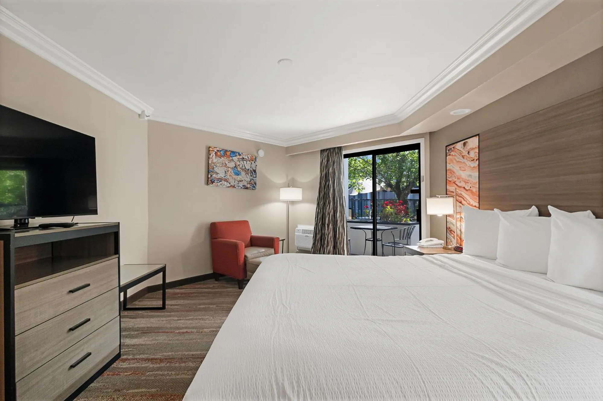 Bedroom, Bed in Best Western Plus Wine Country Inn & Suites