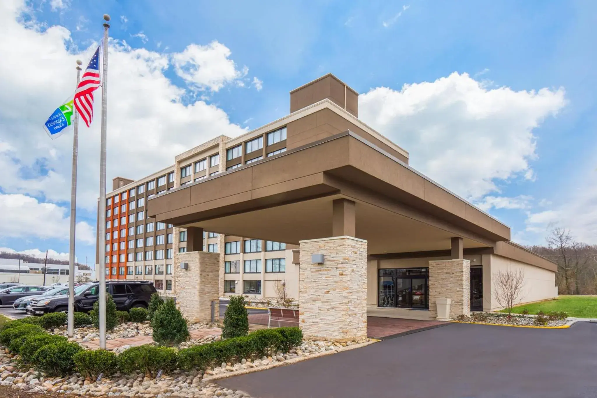 Property building in Holiday Inn Express & Suites Ft. Washington - Philadelphia by IHG Property building in Holiday Inn Express & Suites Ft. Washington - Philadelphia by IHG