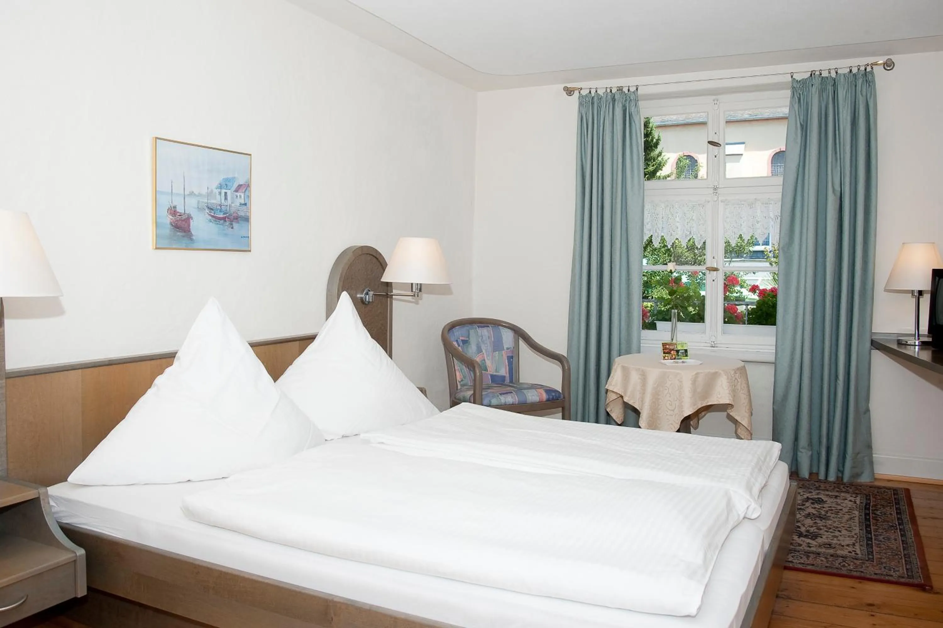 Photo of the whole room in Hotel Springiersbacher-Hof