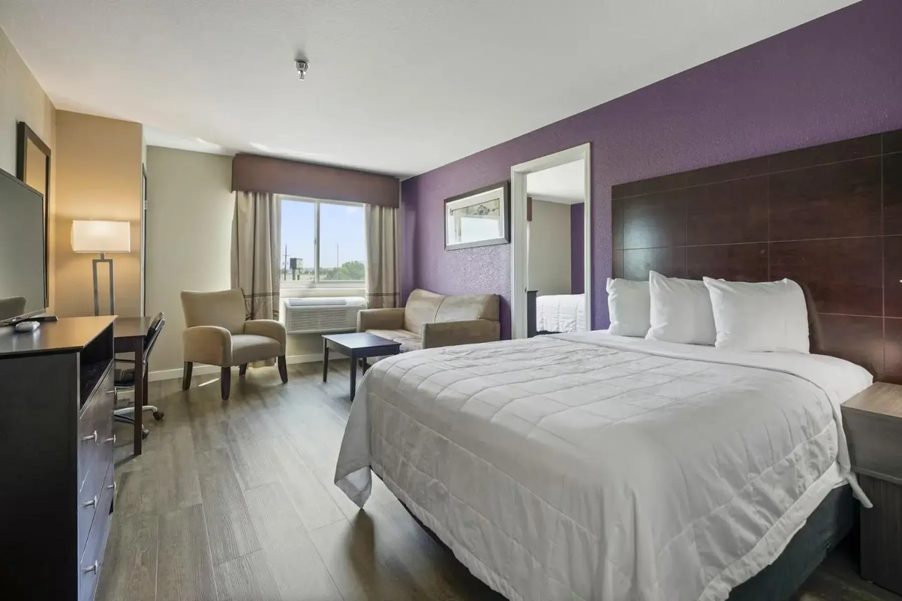 Bed in Baymont by Wyndham Henderson-Northeast Denver Bed in Baymont by Wyndham Henderson-Northeast Denver