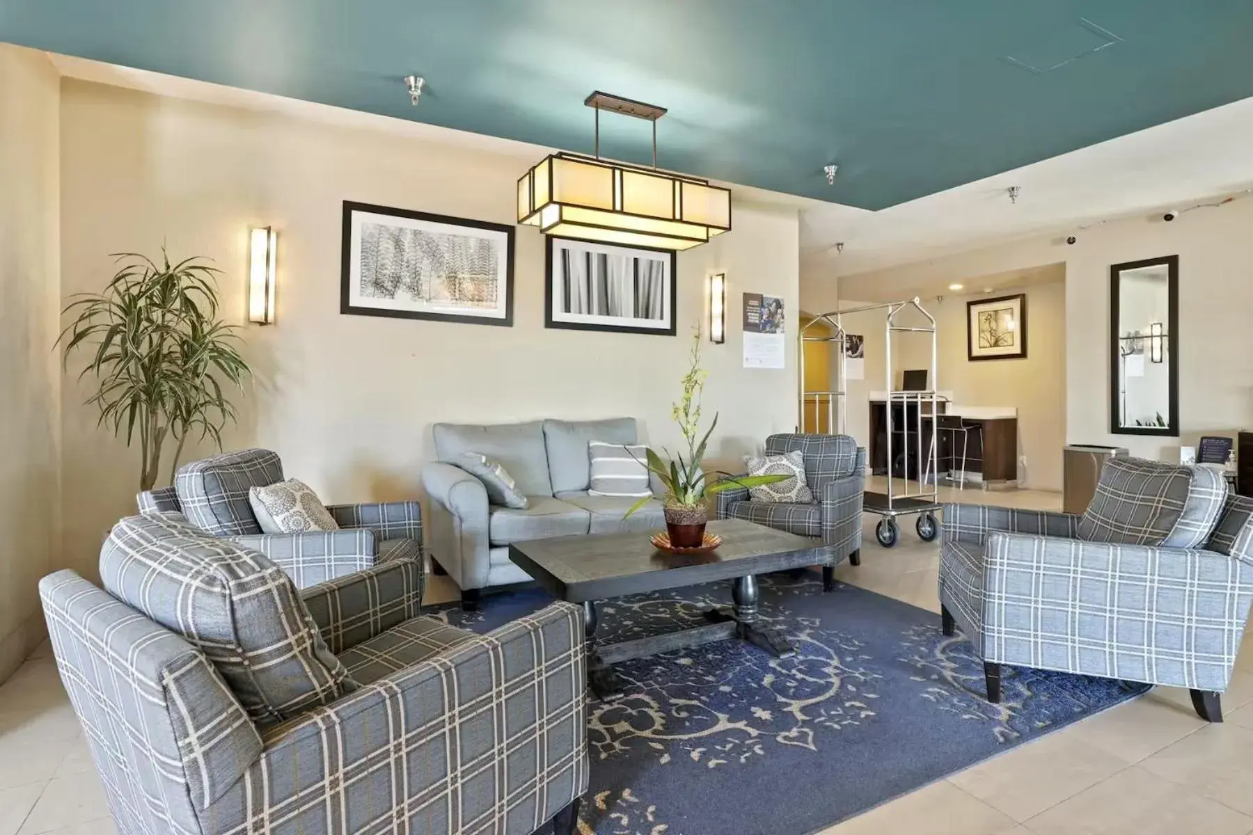 Lobby or reception in Baymont by Wyndham Henderson-Northeast Denver Lobby or reception in Baymont by Wyndham Henderson-Northeast Denver