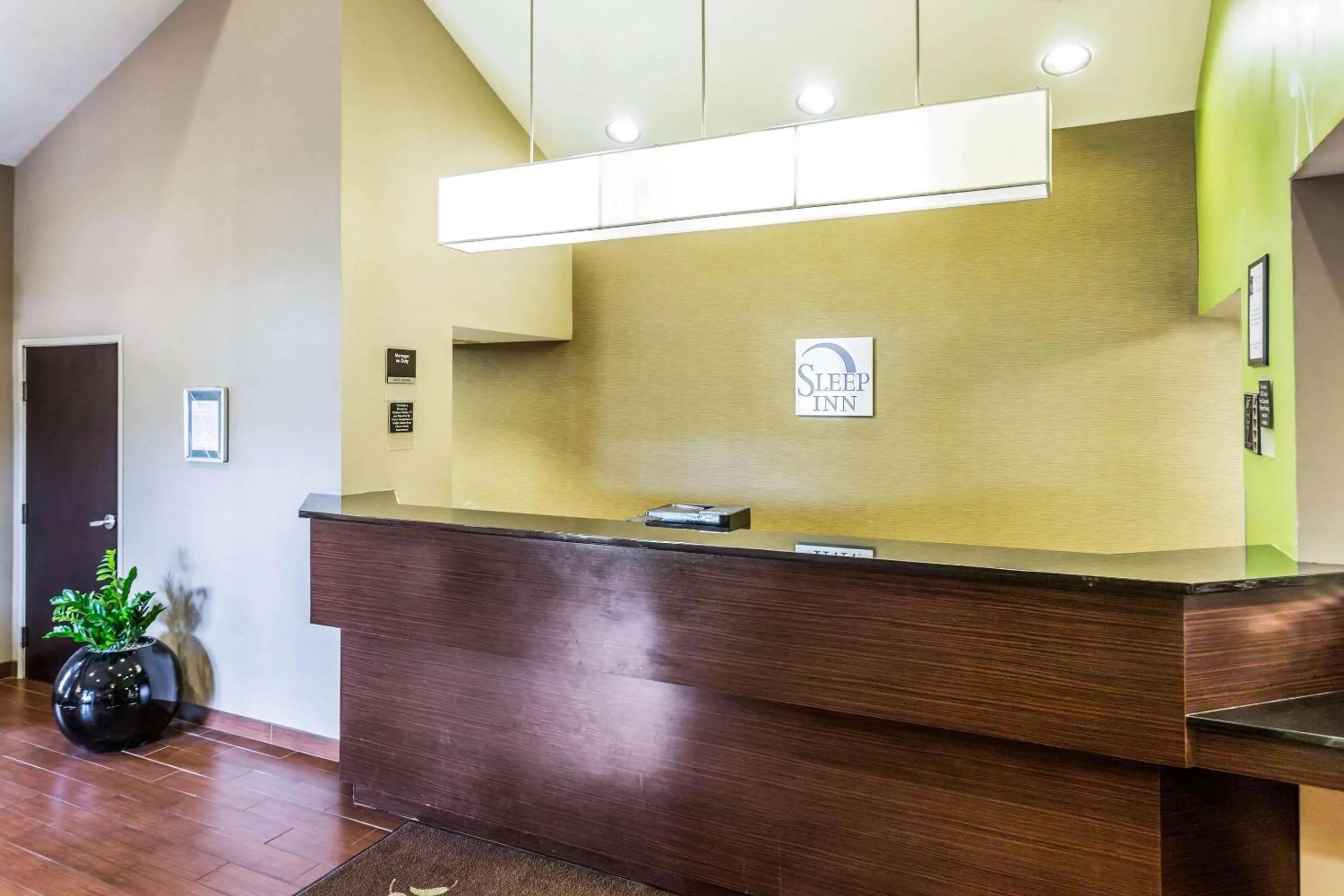 Lobby or reception in Sleep Inn Charleston - West Ashley