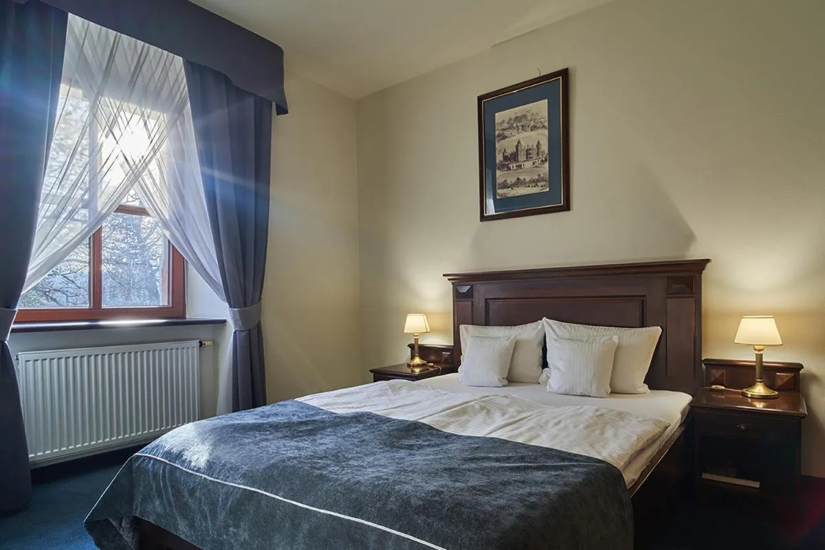 Bed in Zamek Kliczków