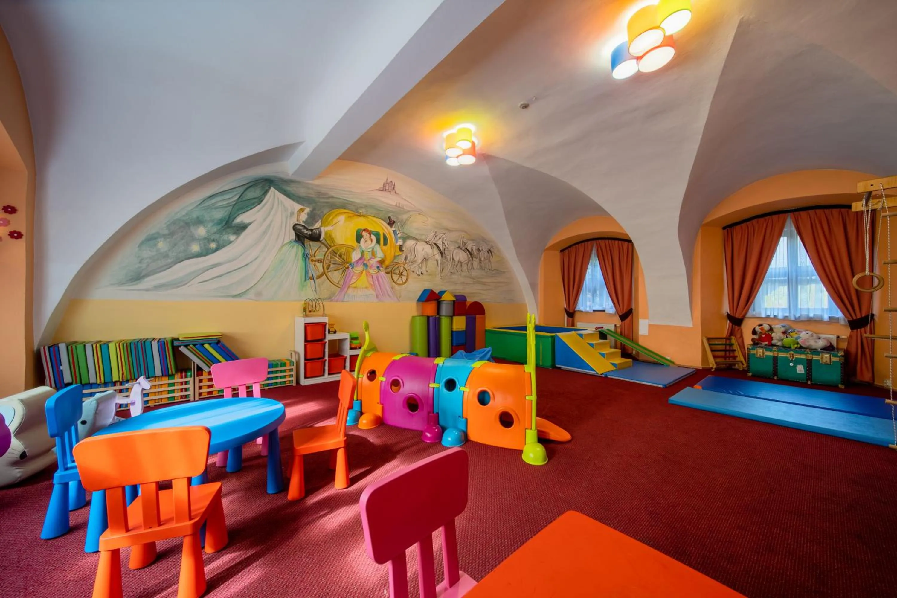 Kids's club in Zamek Kliczków