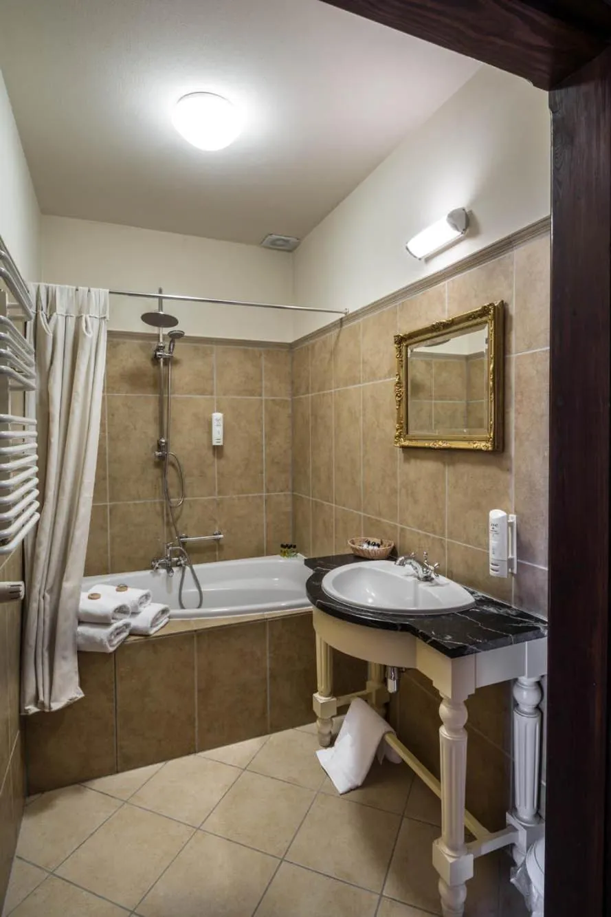 Bathroom in Zamek Kliczków