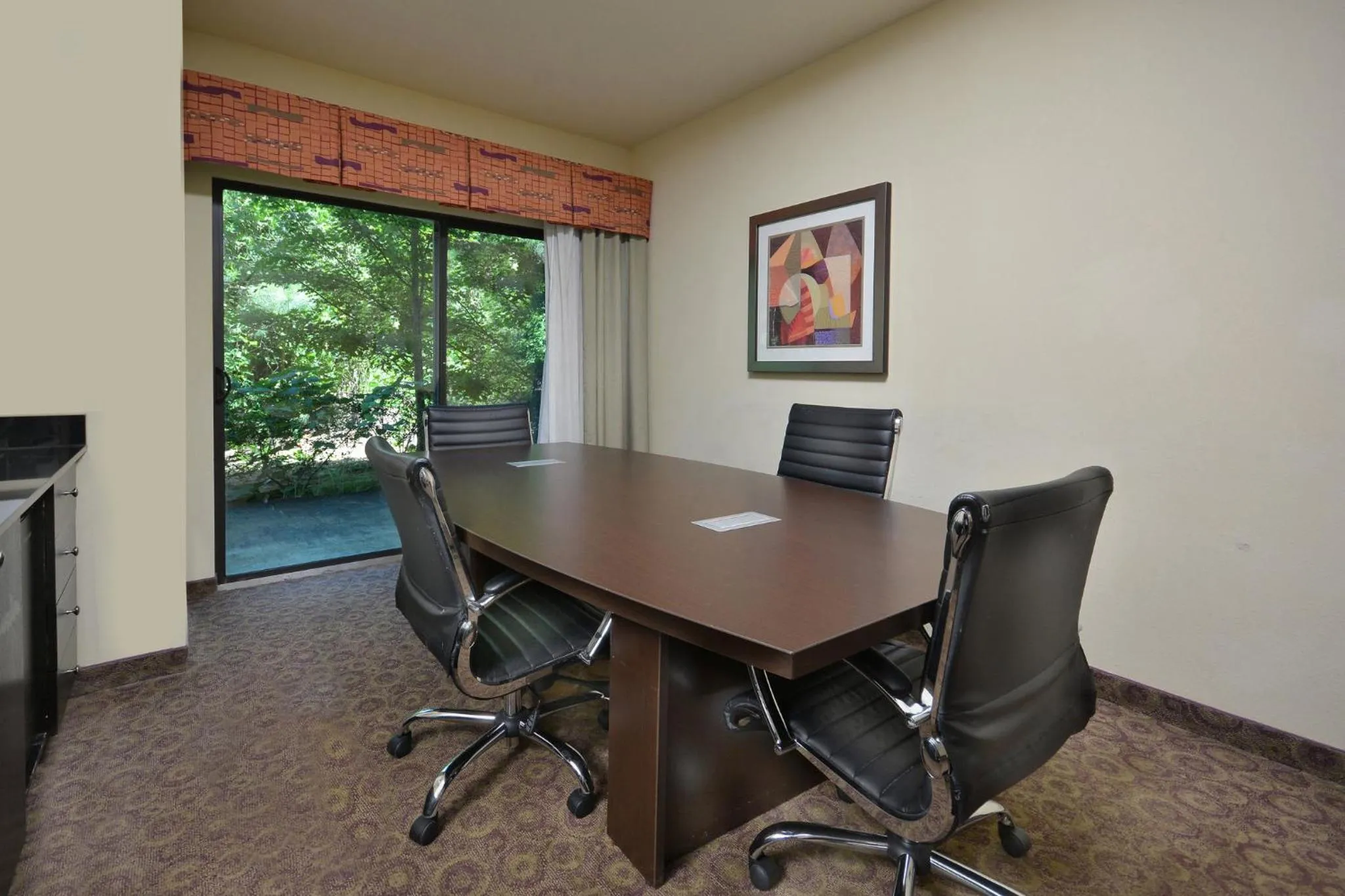 Photo of the whole room in Holiday Inn Express Hotel & Suites Clemson - University Area by IHG