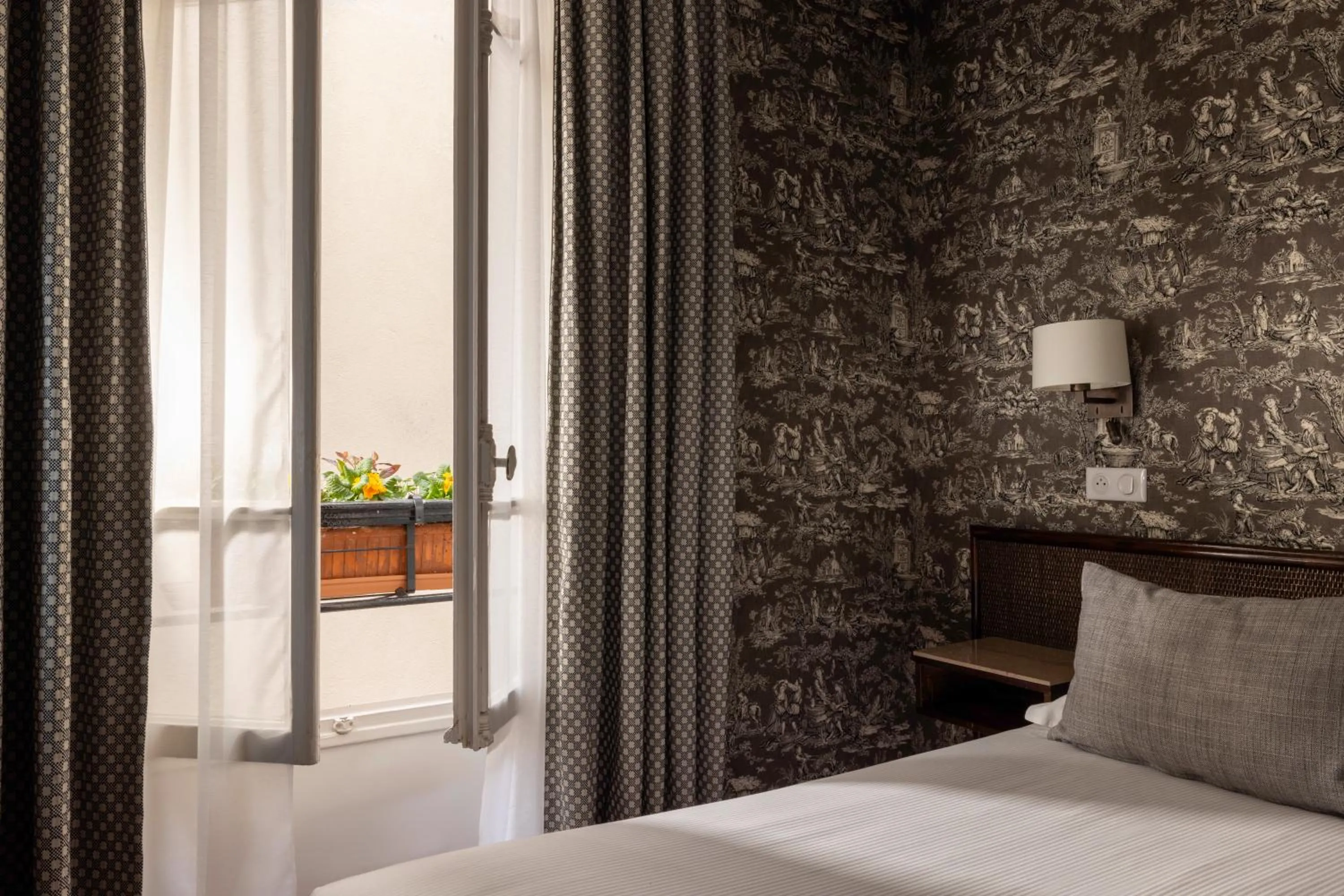 Bed in Hotel Clément