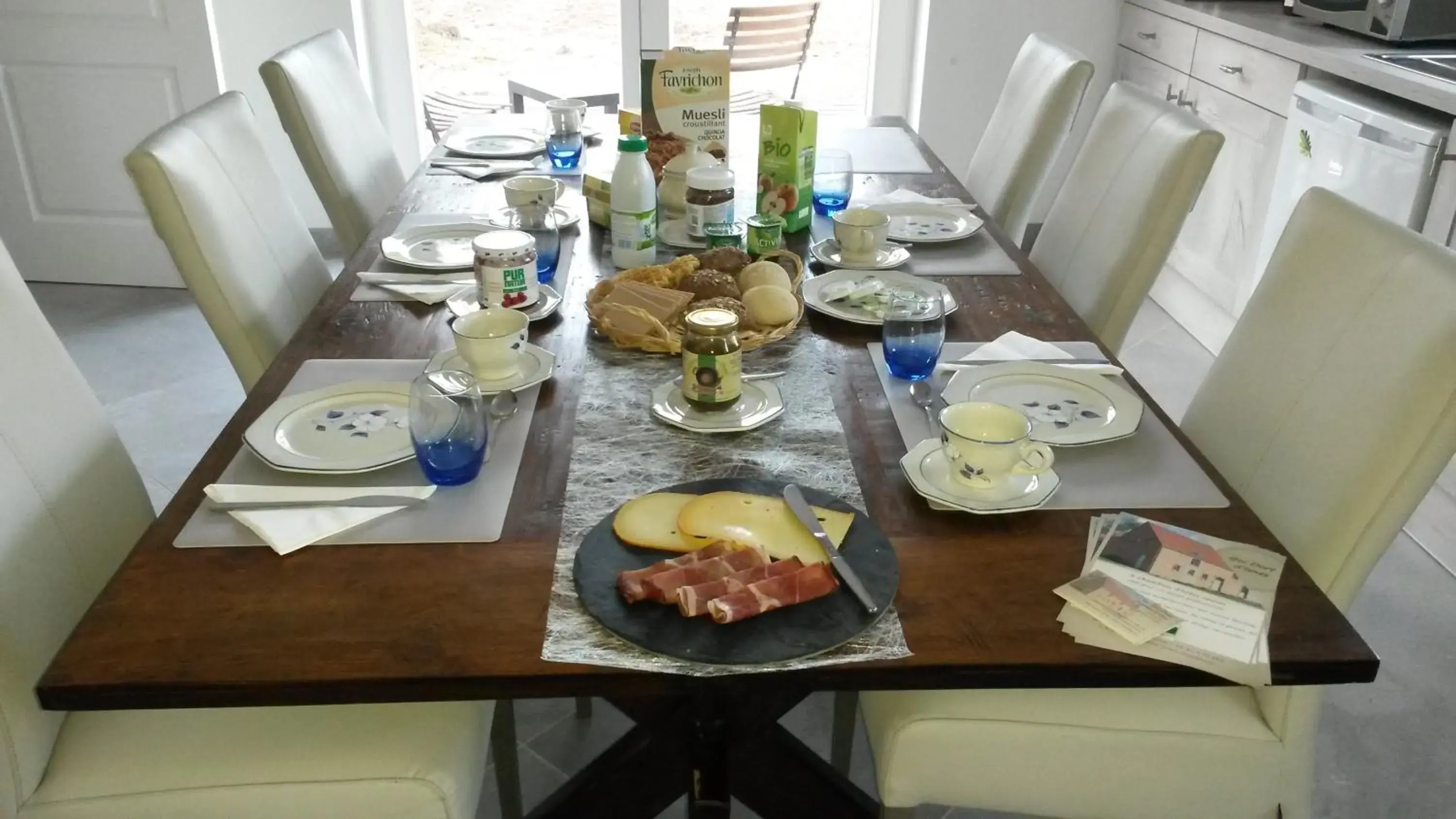 Double Room with Private Bathroom - single occupancy in Qui Dort d'Isnes Double Room with Private Bathroom - single occupancy in Qui Dort d'Isnes