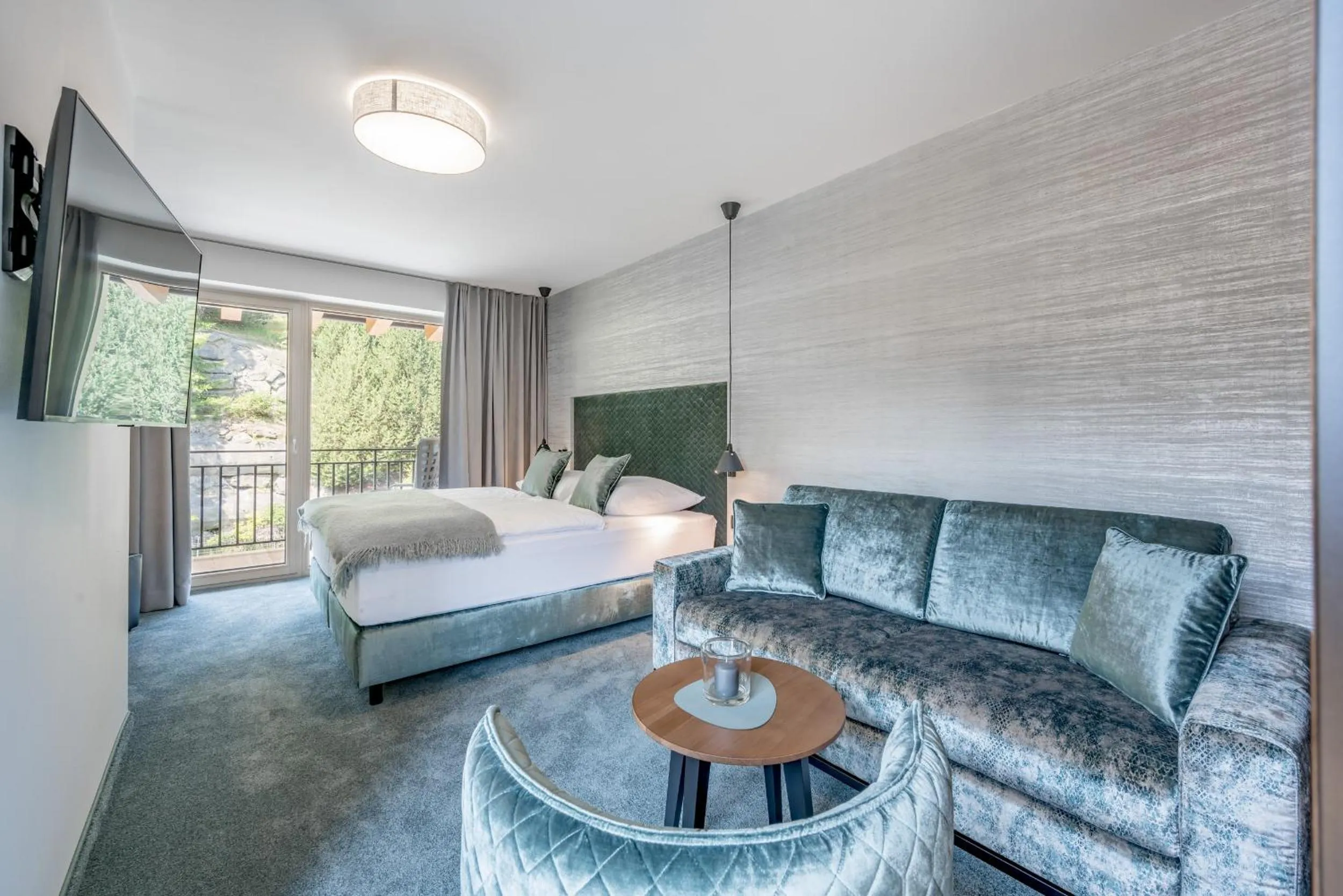 Bed in Hotel Tyrolerhof