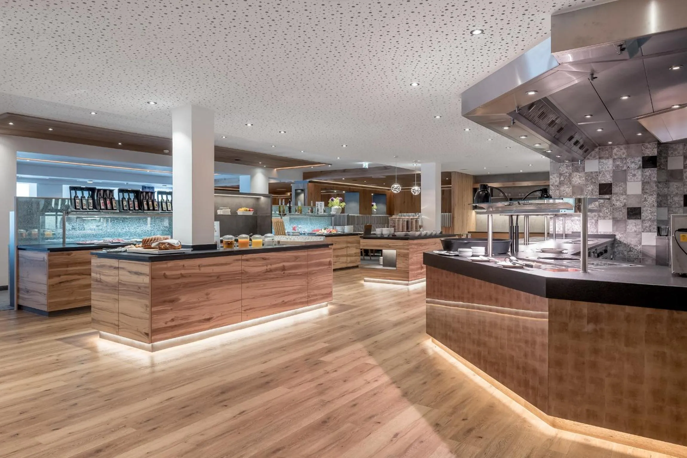 Restaurant/places to eat in Hotel Tyrolerhof