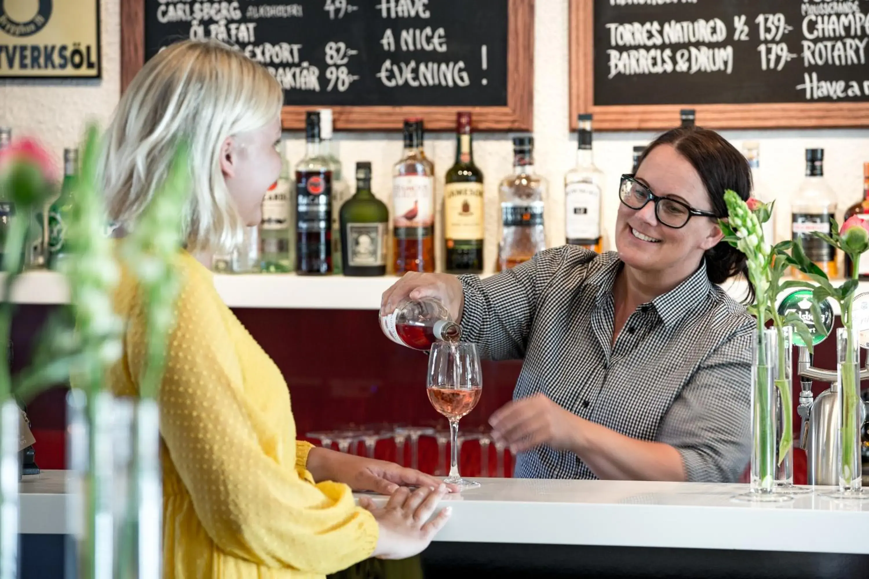 Lounge or bar in Clarion Collection Hotel Carlscrona Lounge or bar in Clarion Collection Hotel Carlscrona