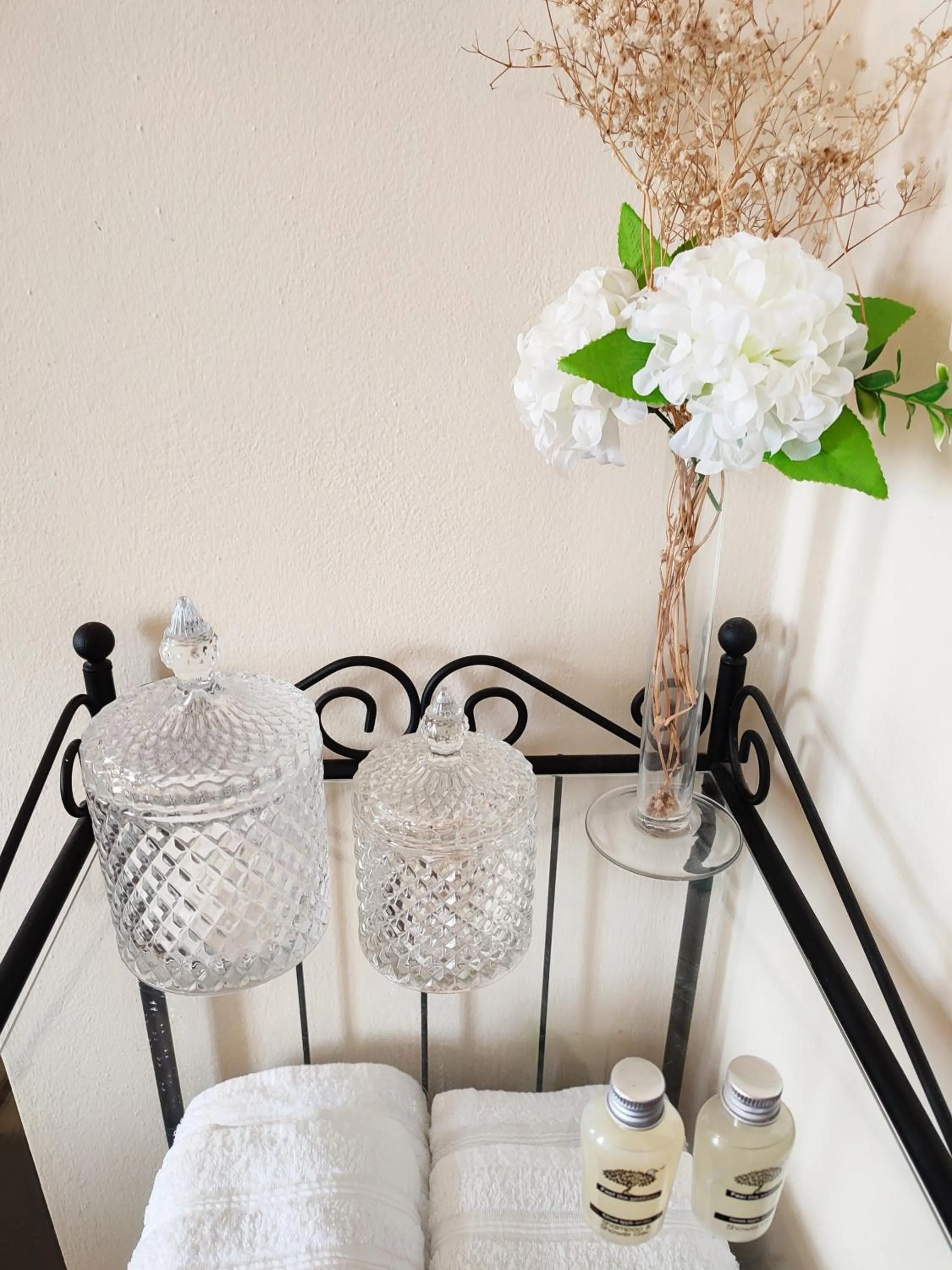 Decorative detail in Locadiera Pansion