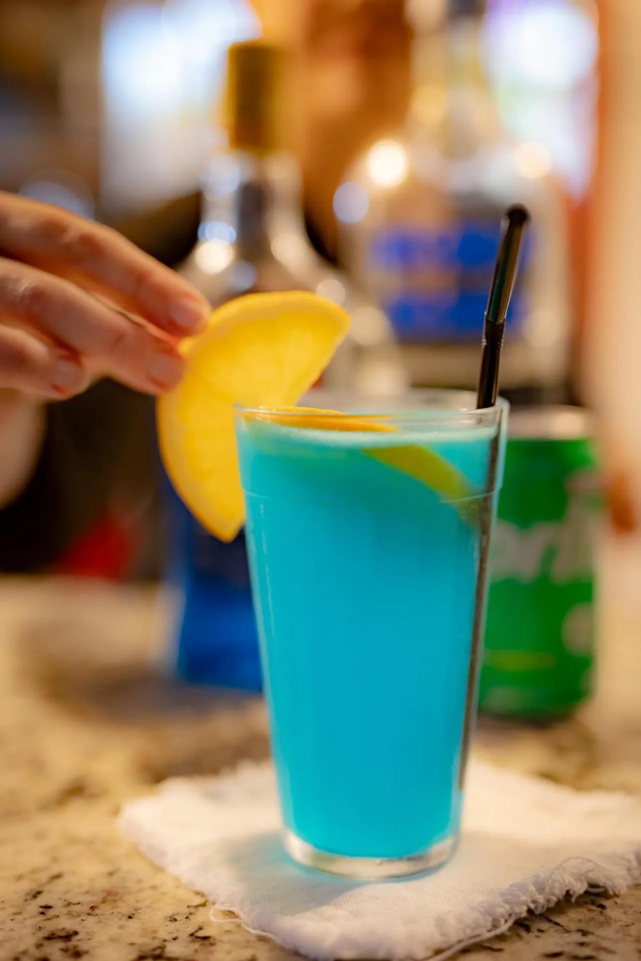 Restaurant/places to eat in Mar Hotel