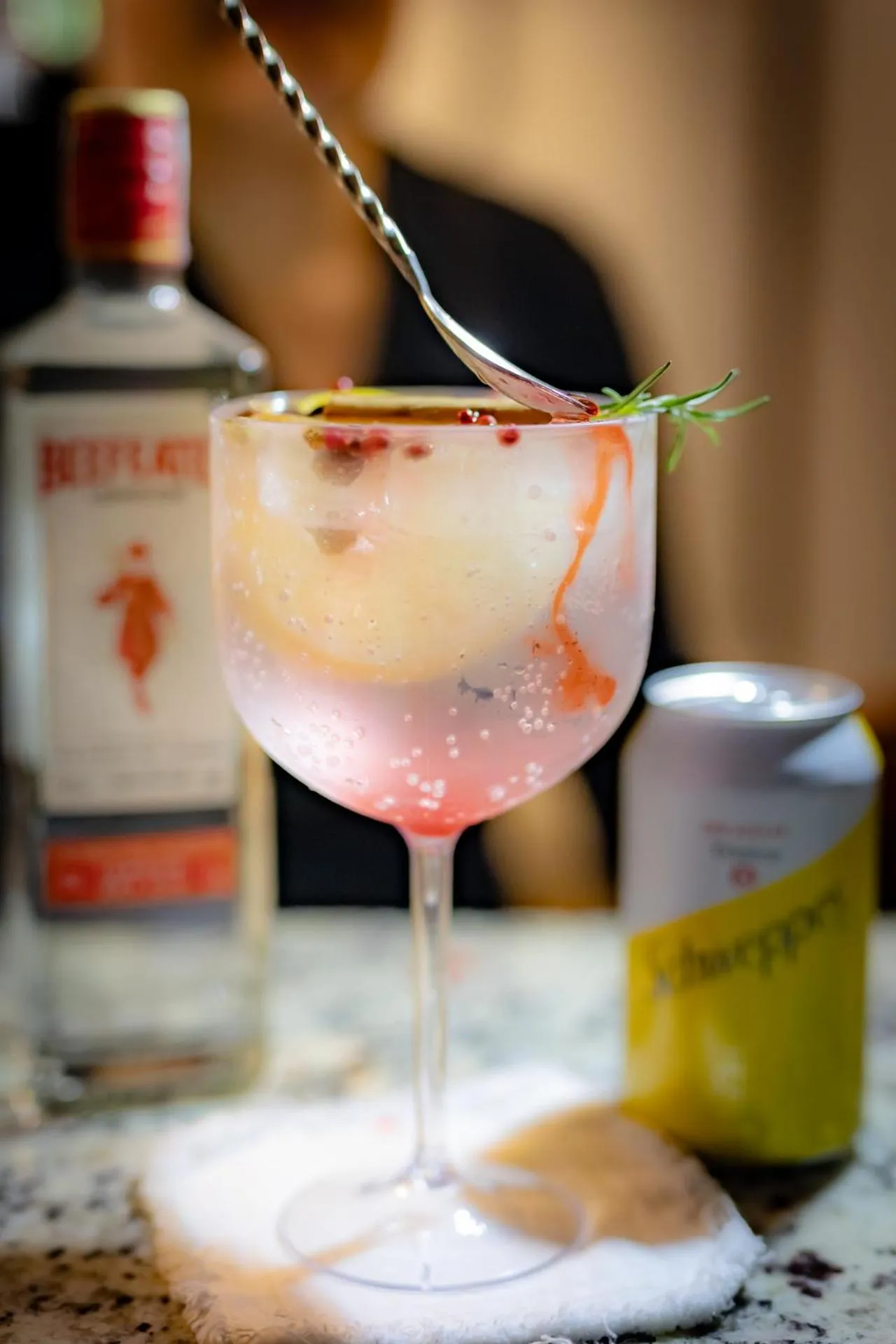 Restaurant/places to eat in Mar Hotel