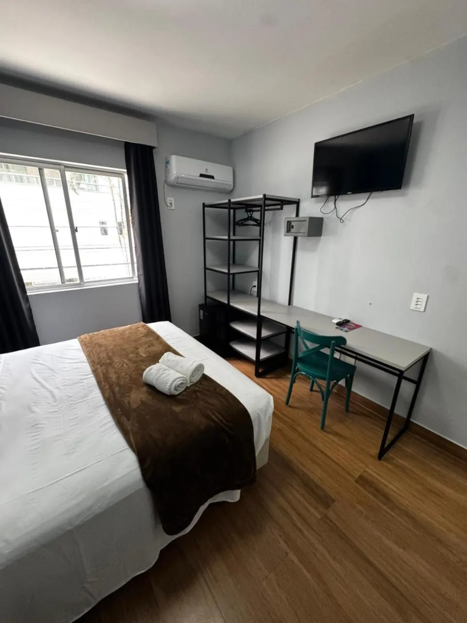 Bedroom, Bed in Mar Hotel