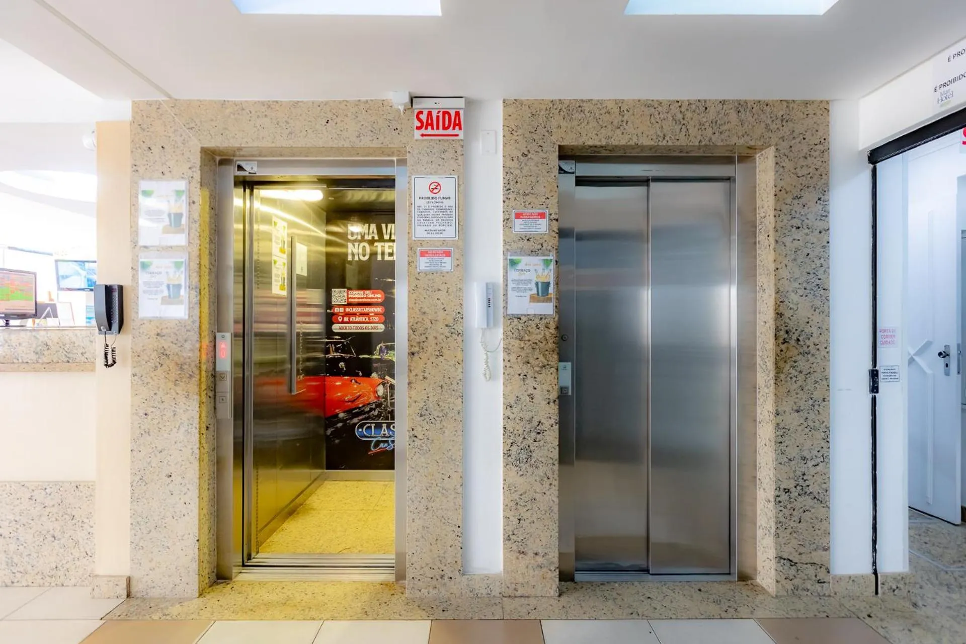 elevator in Mar Hotel