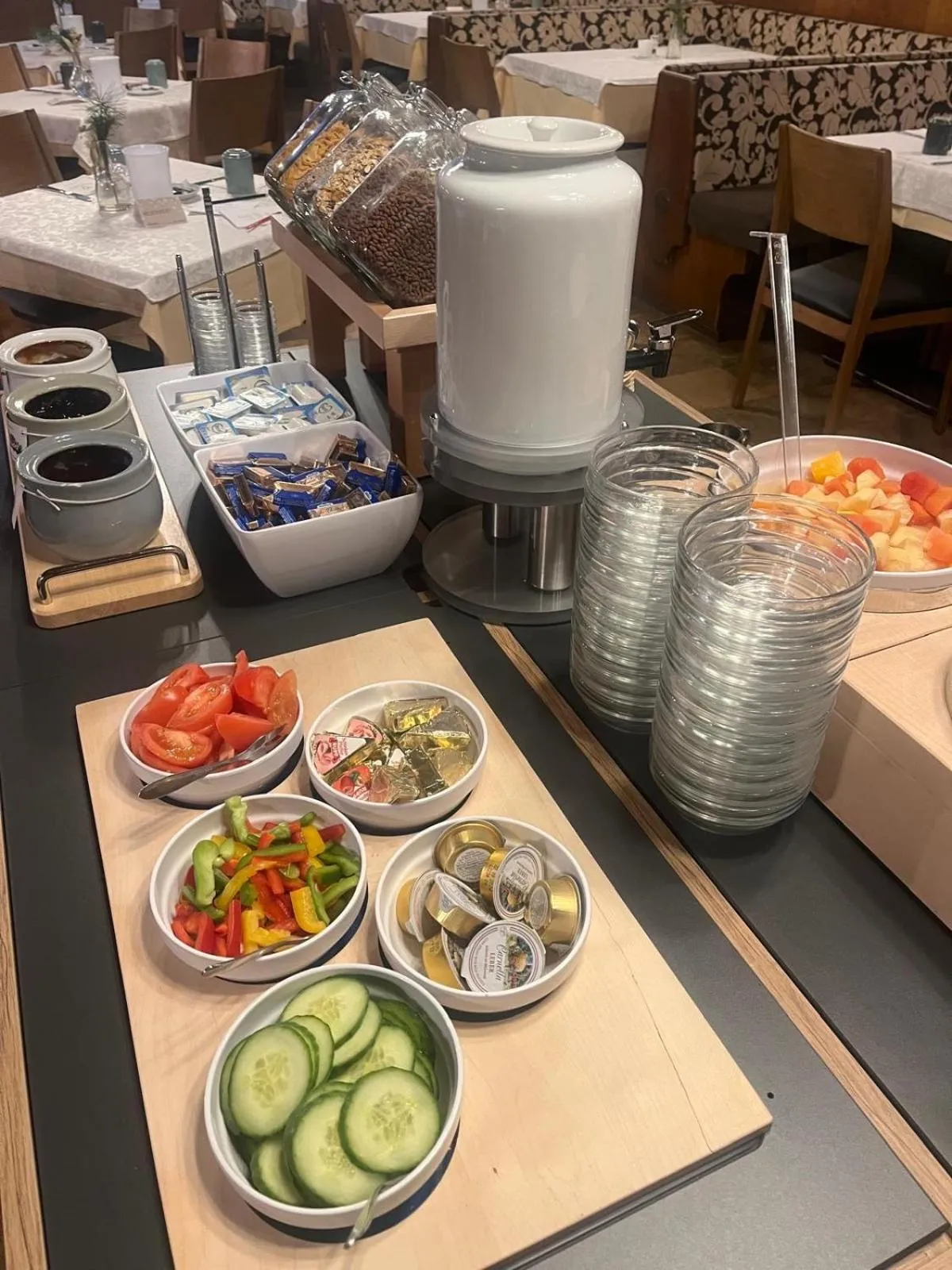 Breakfast in Hotel Mesnerwirt