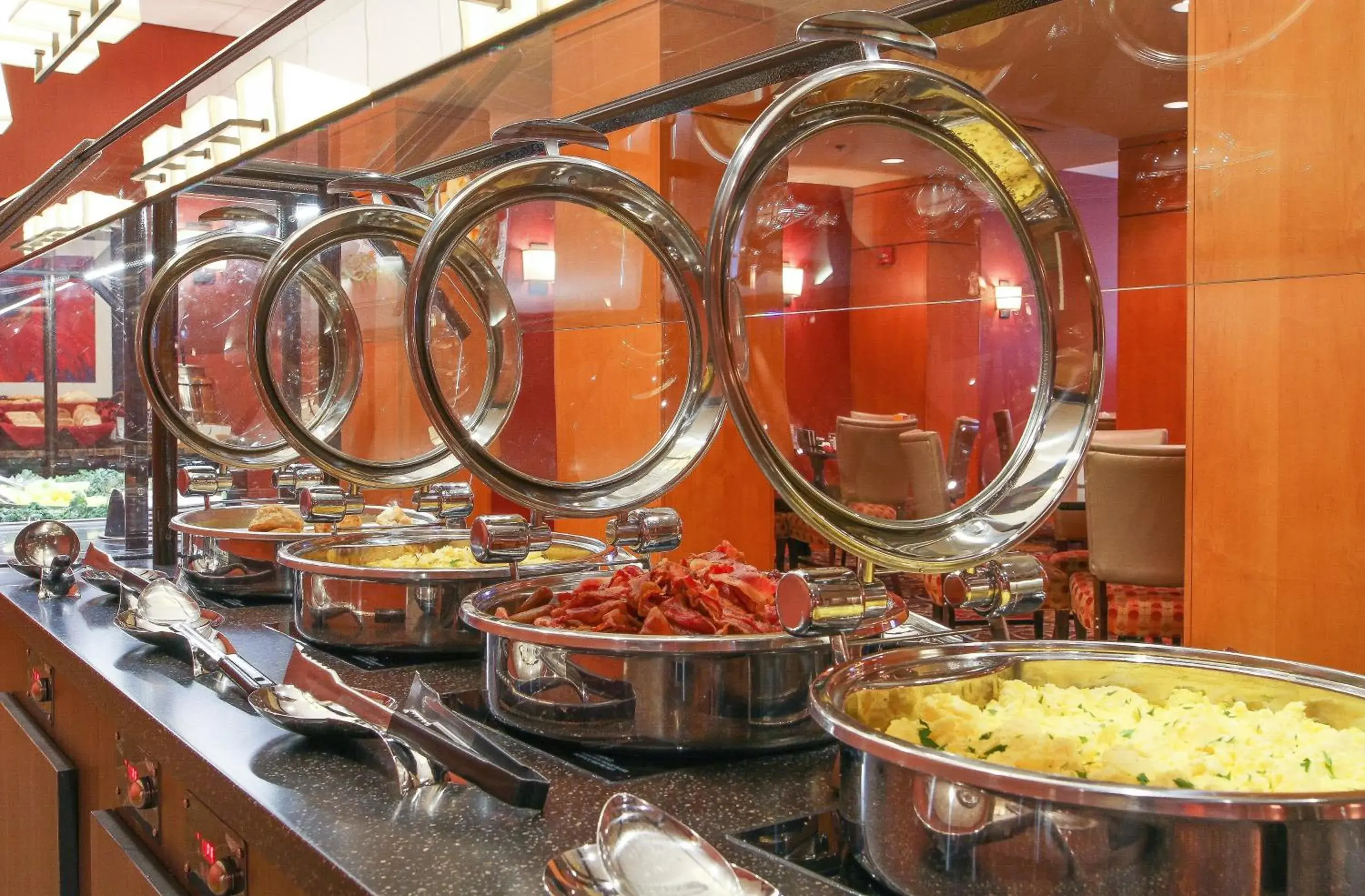 Breakfast in Holiday Inn Knoxville West - Cedar Bluff Rd by IHG Breakfast in Holiday Inn Knoxville West - Cedar Bluff Rd by IHG