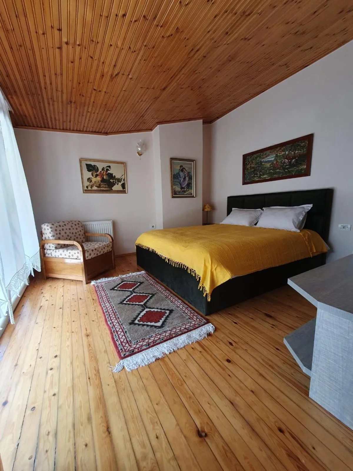 Diana Guesthouse