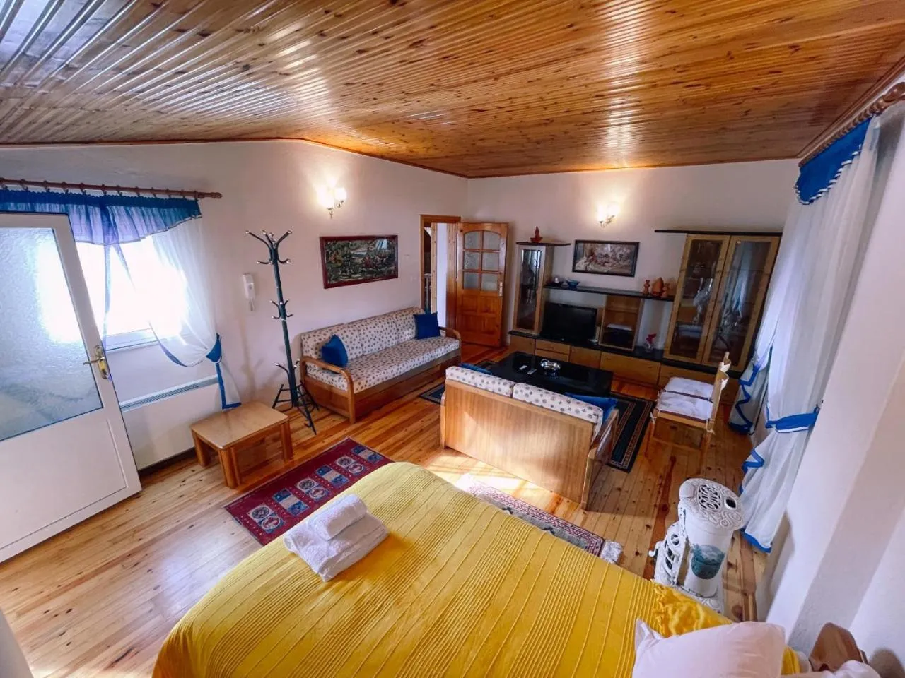 Diana Guesthouse