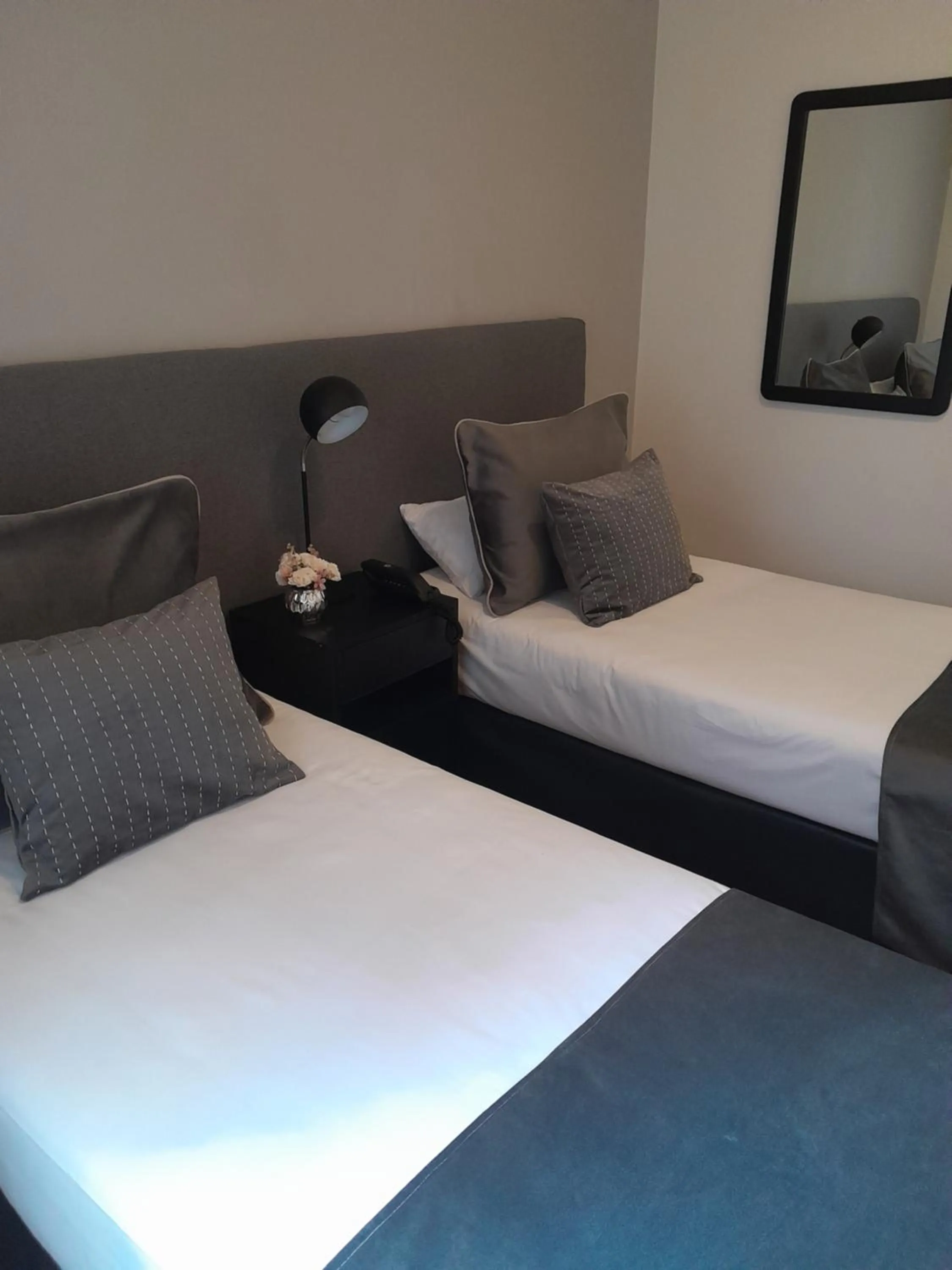 Bed in Hotel Waldorf