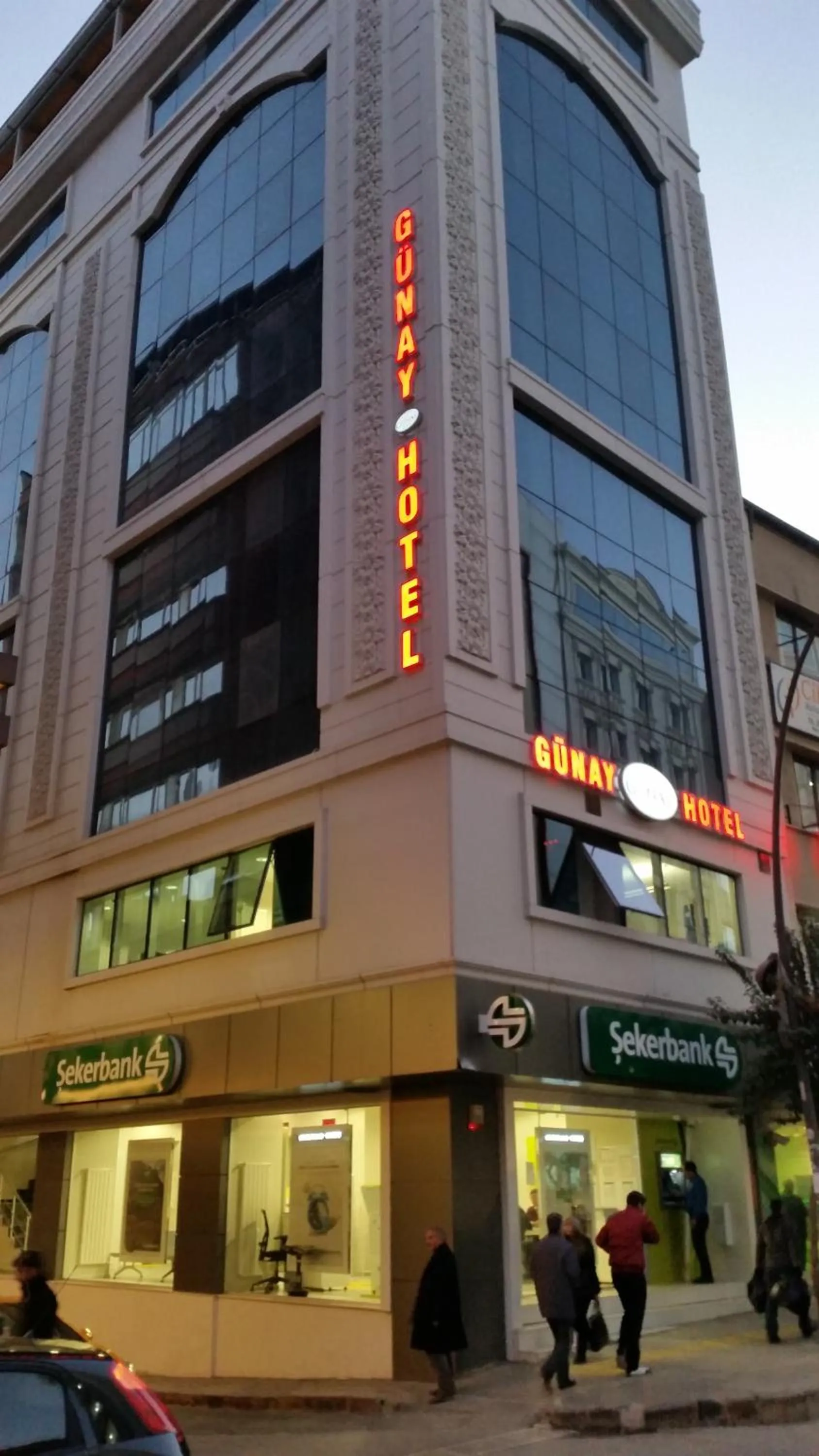 Property building in Elazig Gunay Hotel