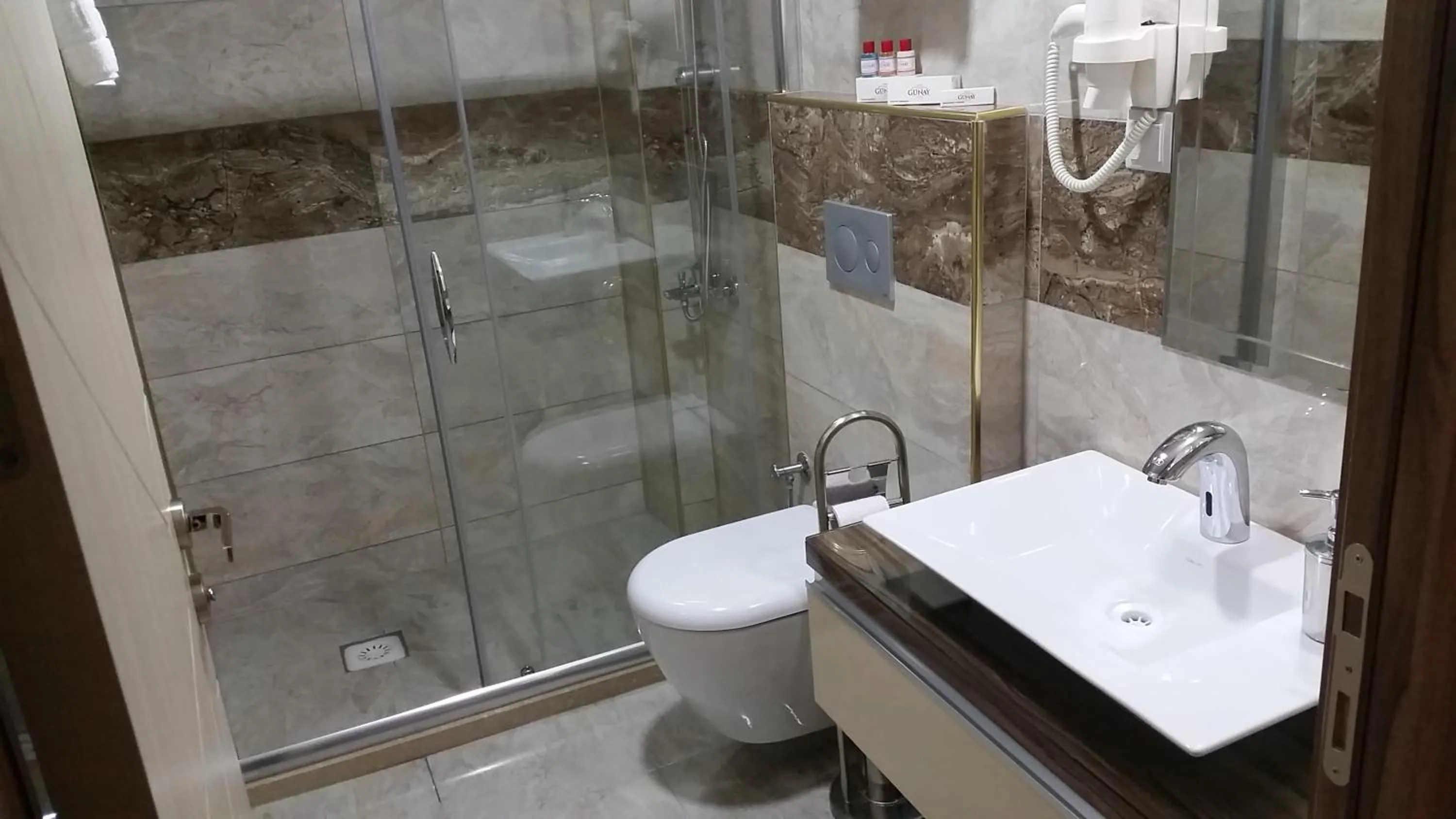Bathroom in Elazig Gunay Hotel