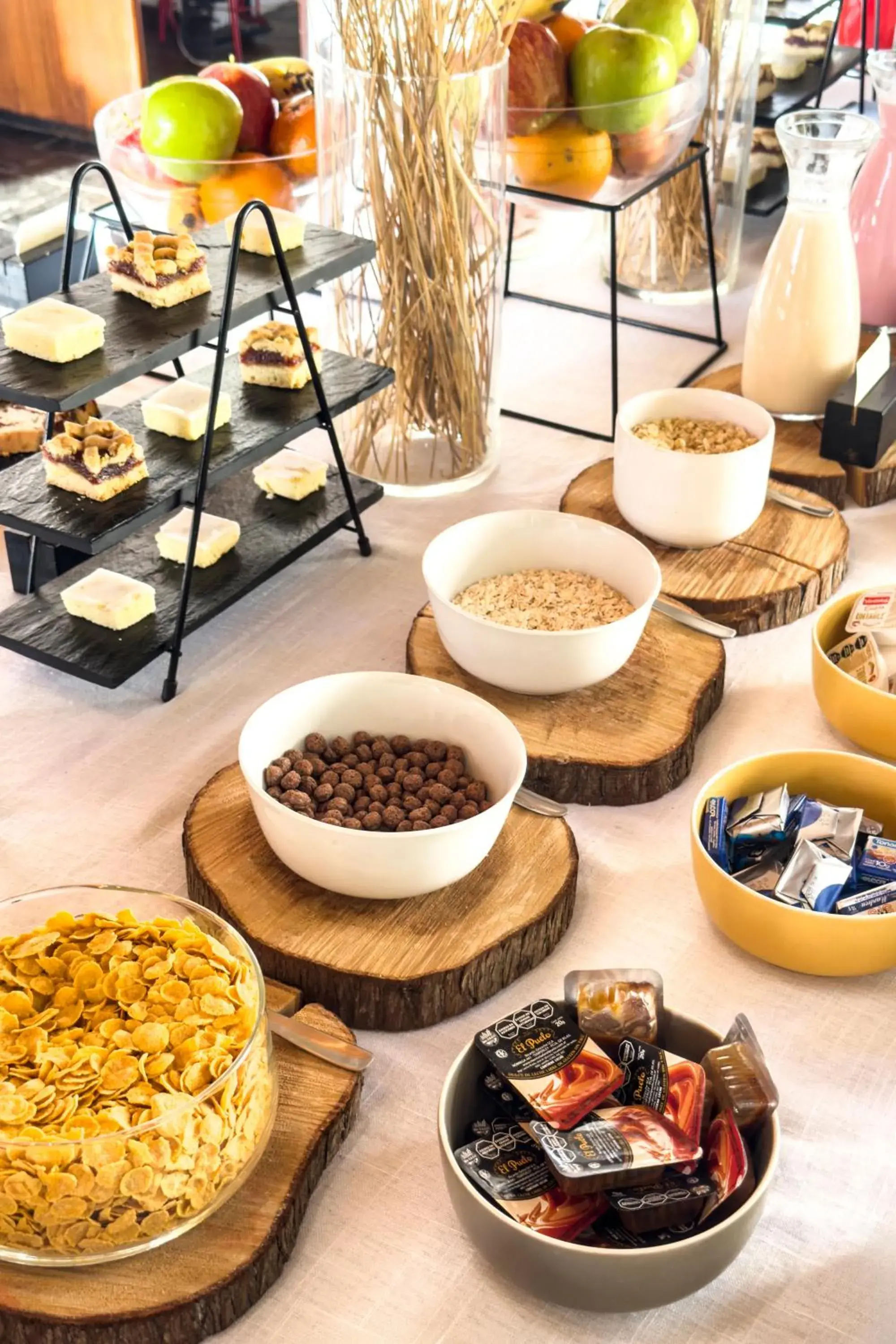 Breakfast in Hosteria El Condado Breakfast in Hosteria El Condado