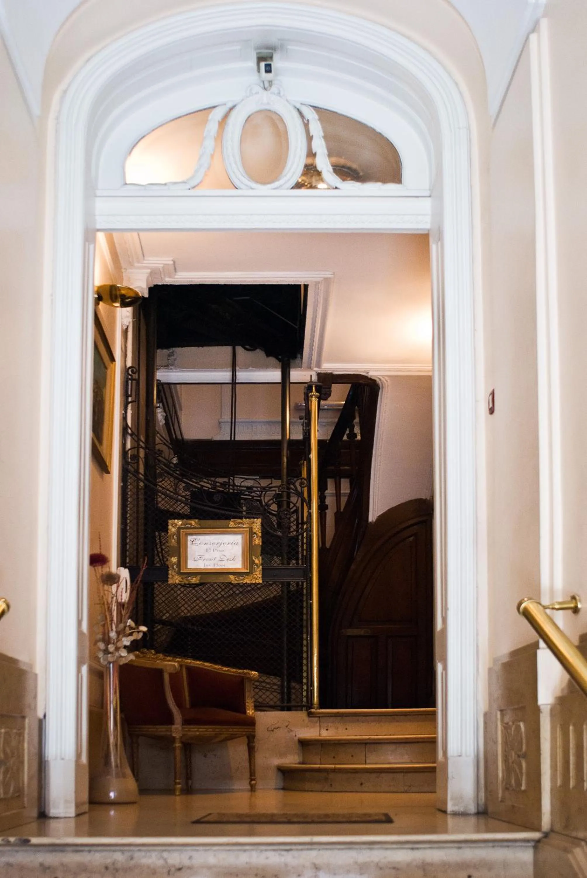 Facade/entrance in Hotel Frossard