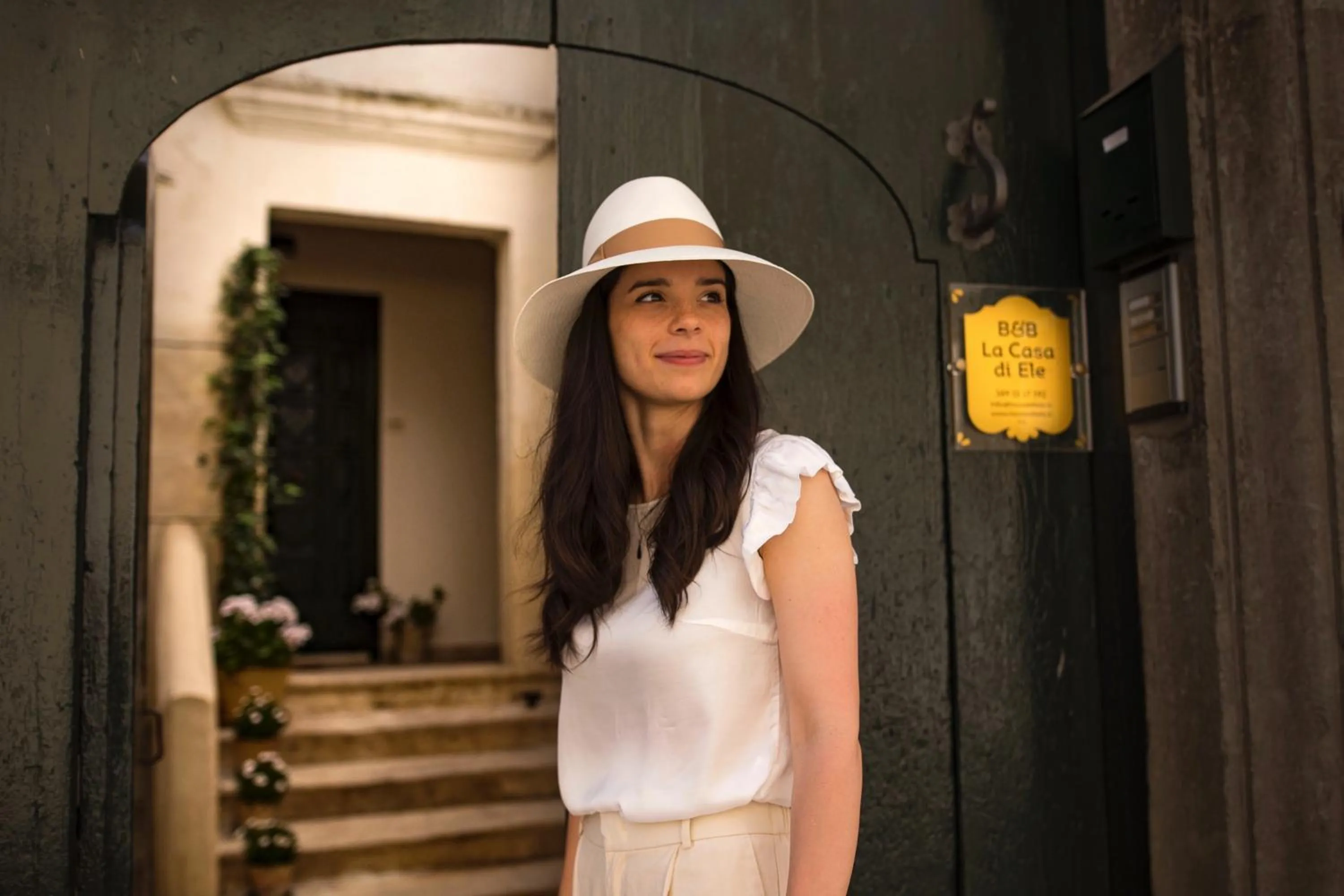 Facade/entrance in La Casa di Ele
