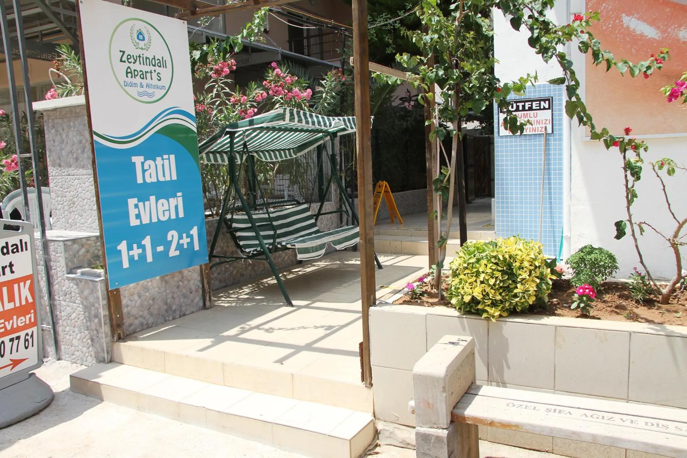 Property building in Zeytindali Apart Hotel