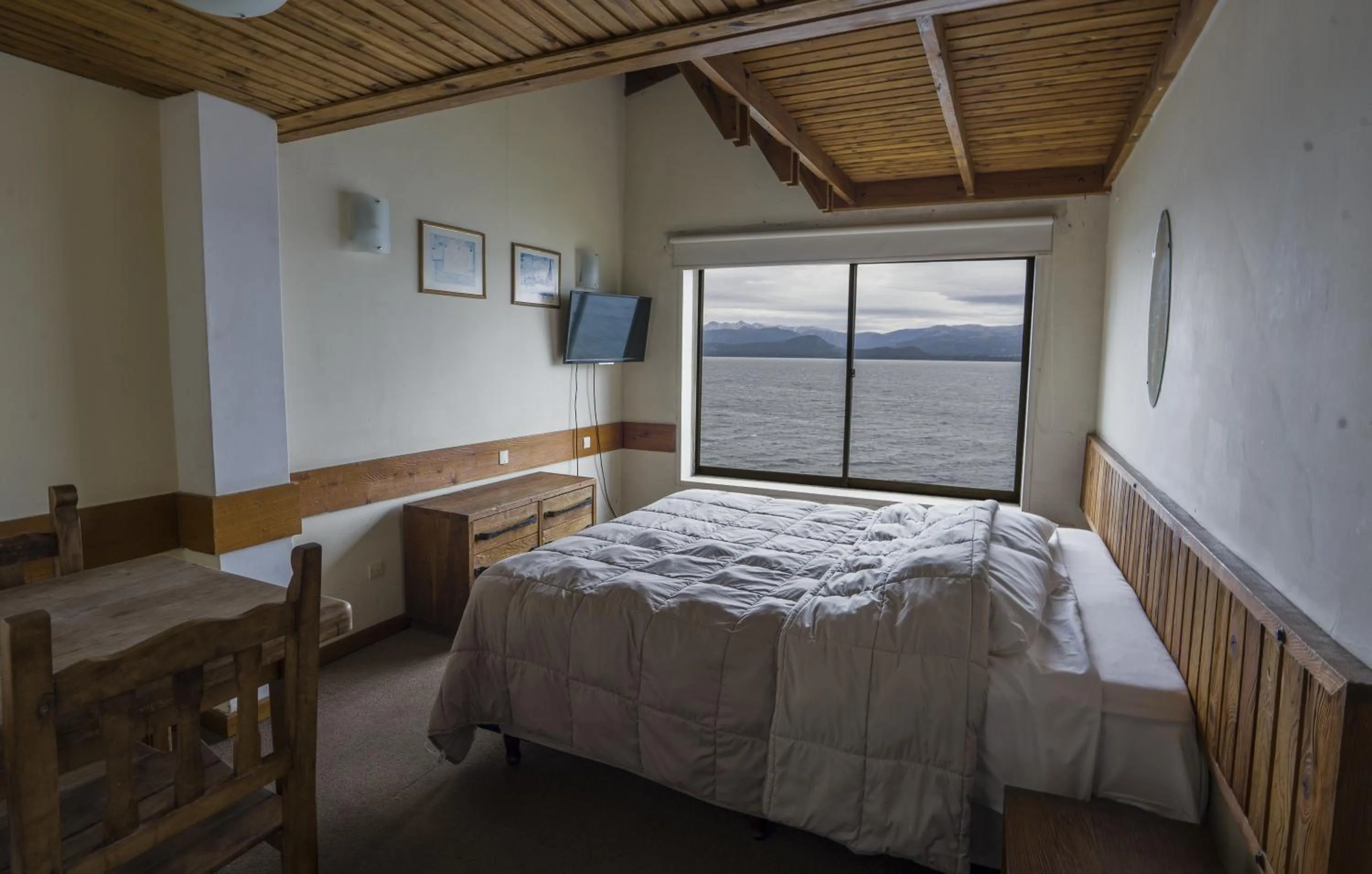 Bed in Apart Costa Azul