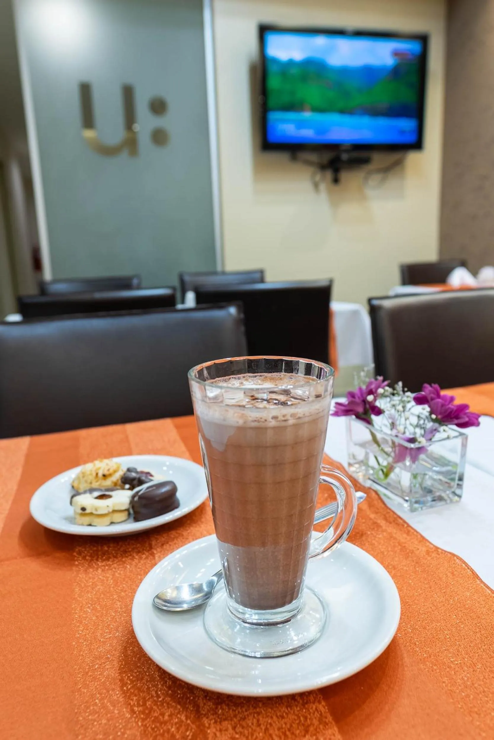 Breakfast in Urban Suites Recoleta Boutique Hotel