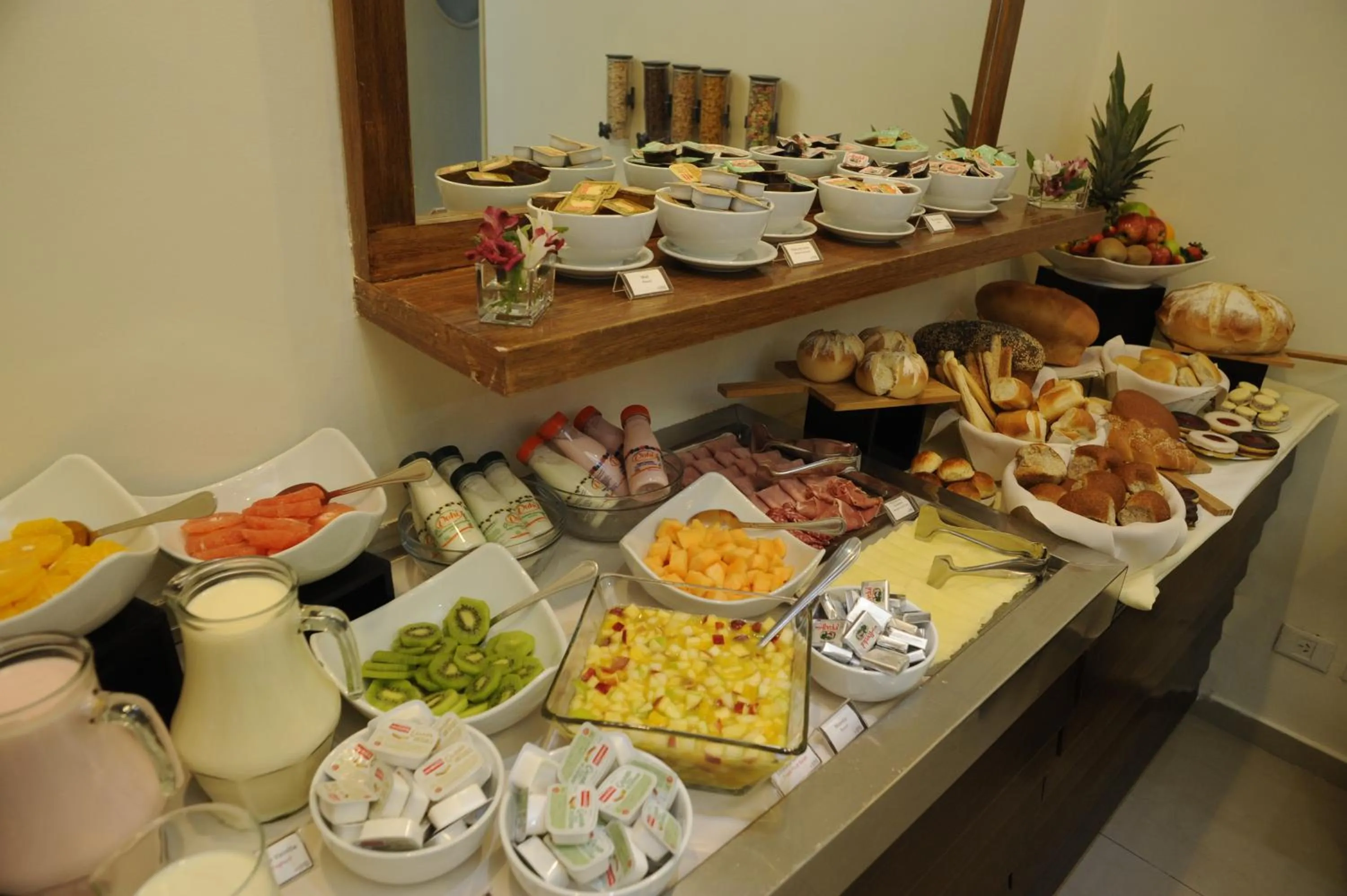 Buffet breakfast in Urban Suites Recoleta Boutique Hotel