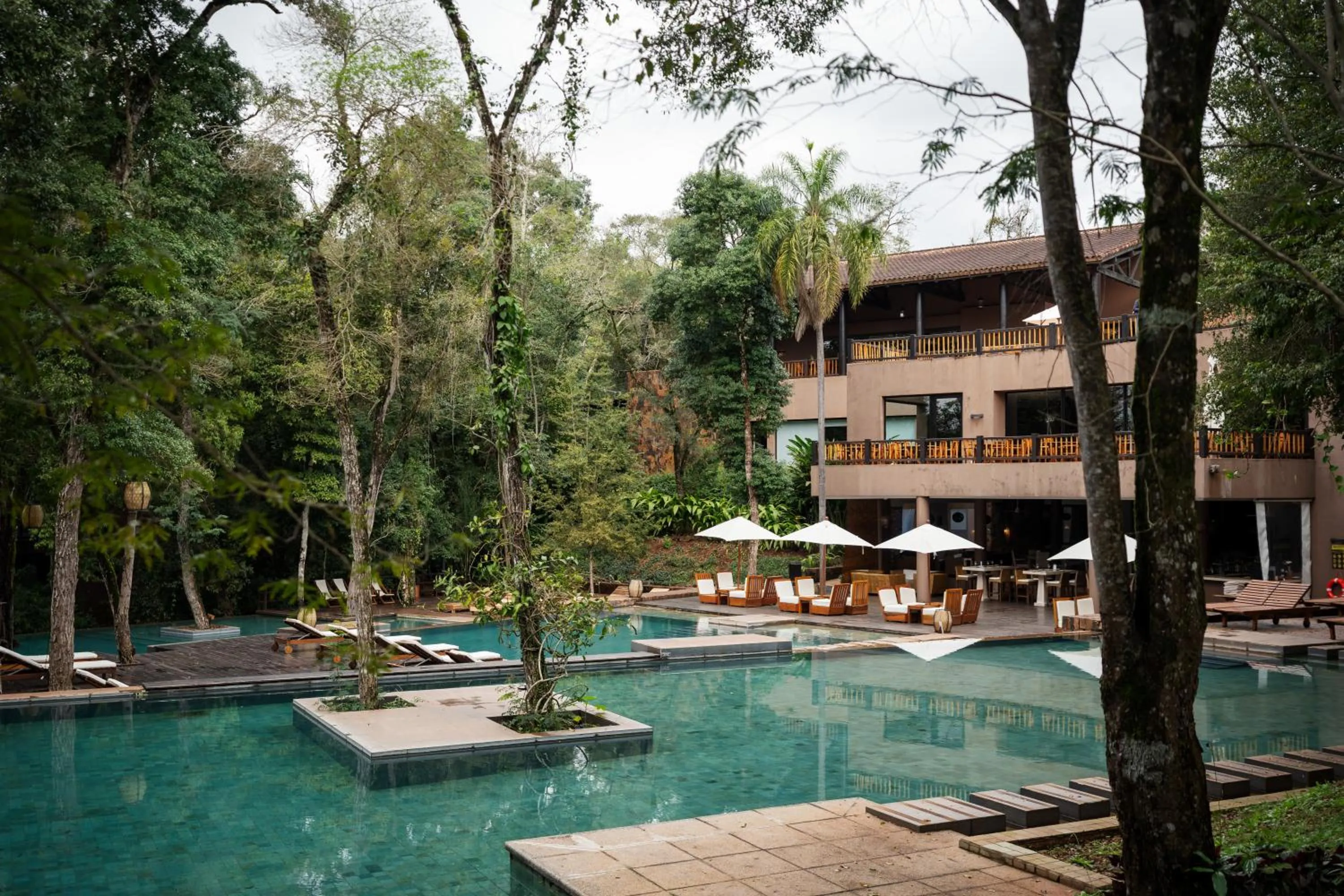 Patio in Loi Suites Iguazu Hotel