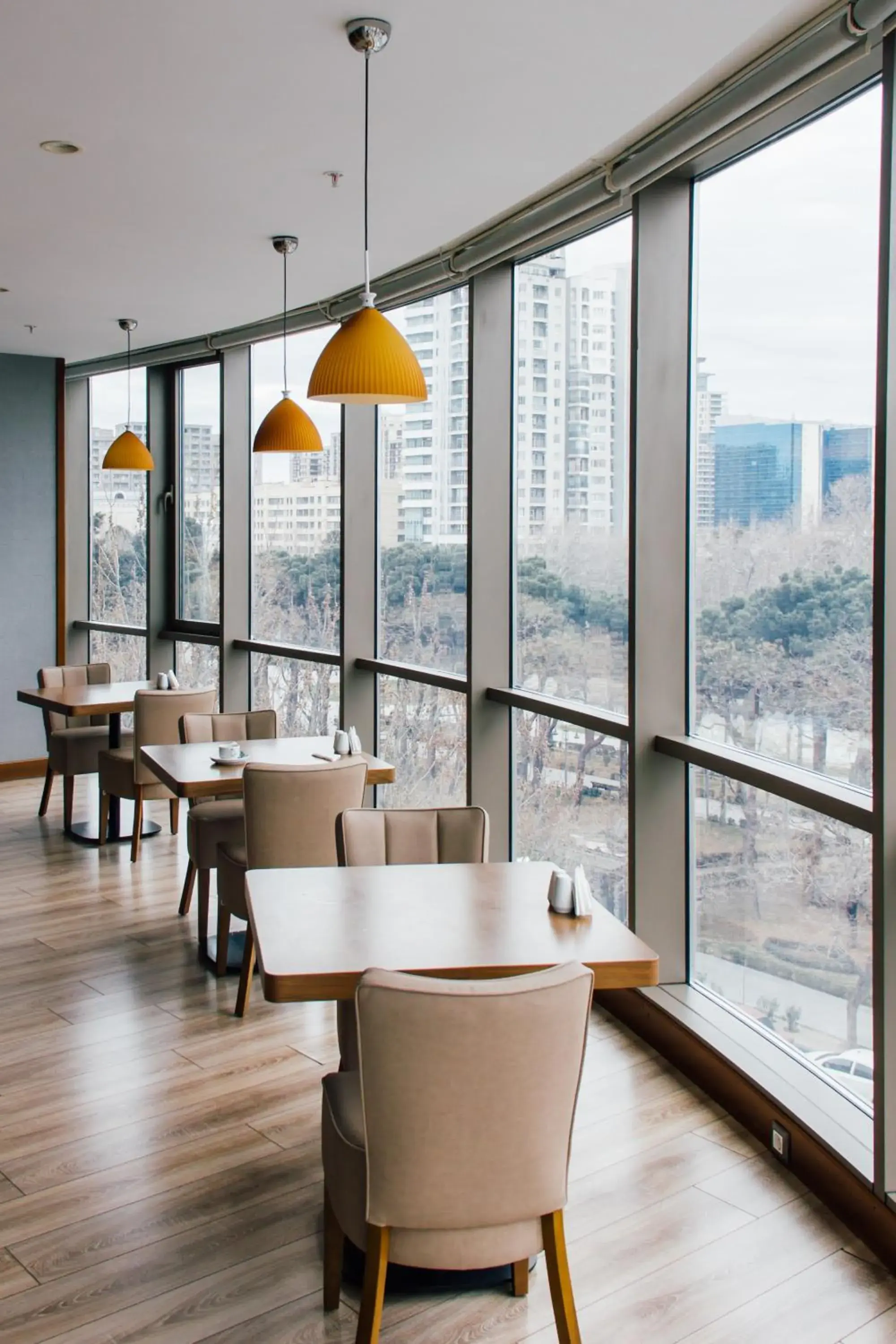 Restaurant/places to eat in Parkside Hotel & Apartments Restaurant/places to eat in Parkside Hotel & Apartments