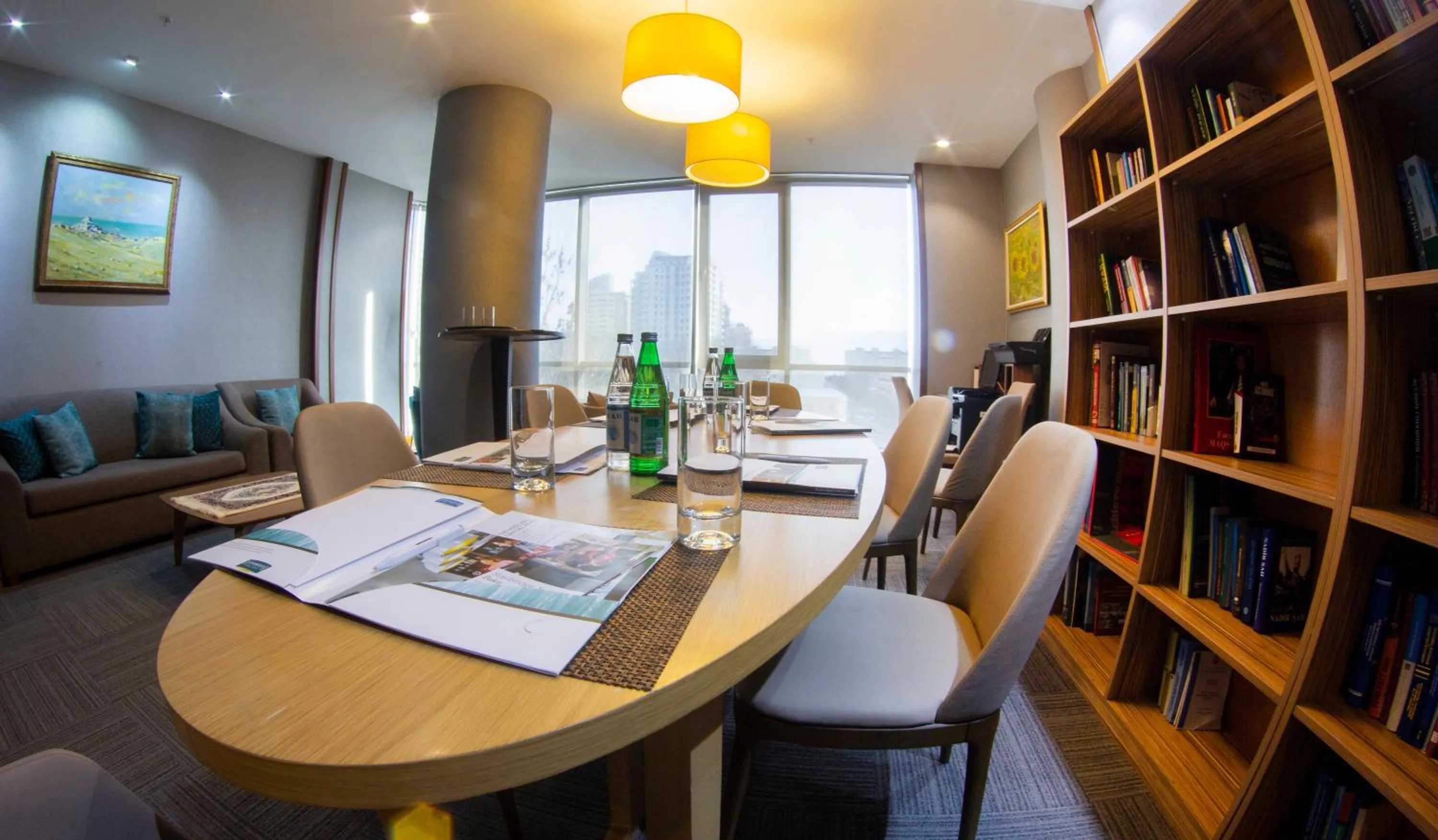 Meeting/conference room in Parkside Hotel & Apartments