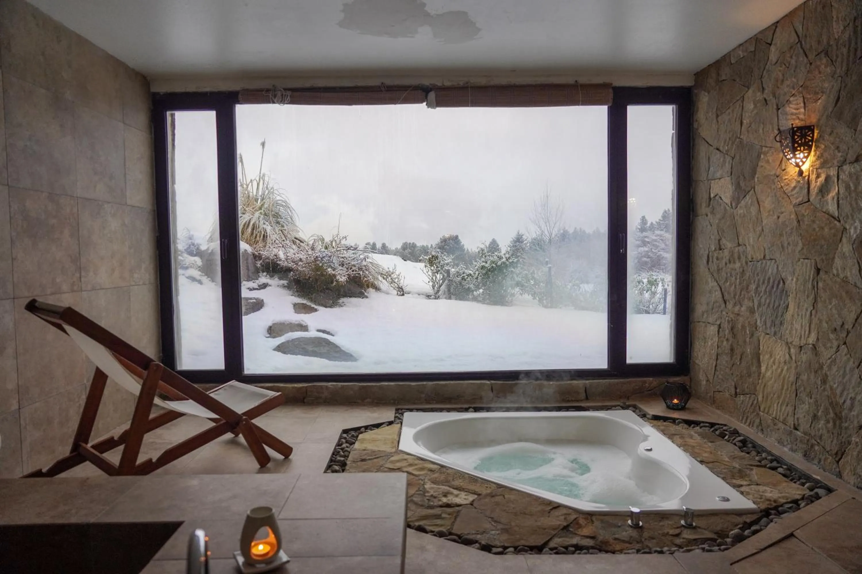 Spa and wellness centre/facilities in Loi Suites Chapelco Hotel